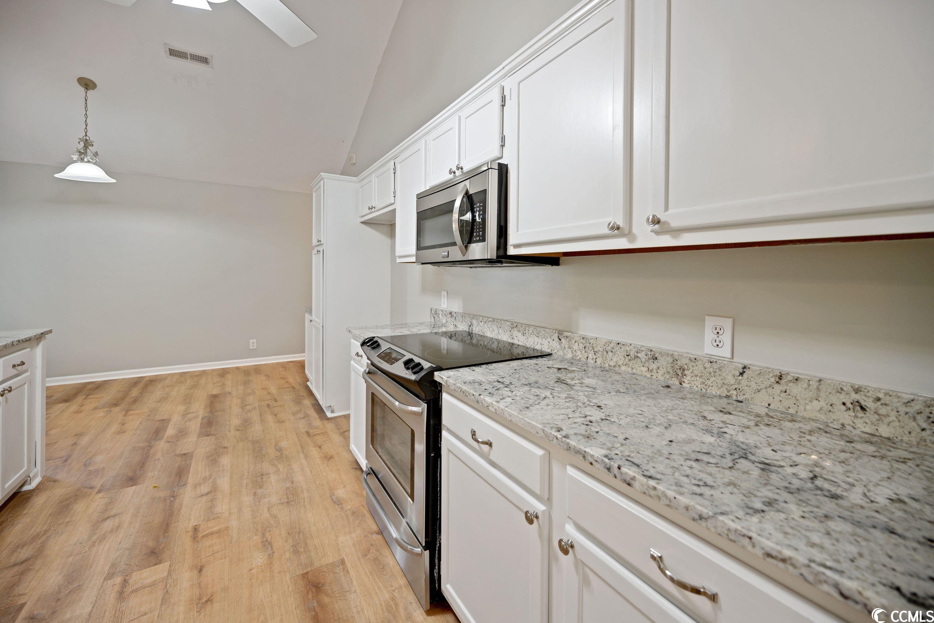 102 Safe Harbor Ave.