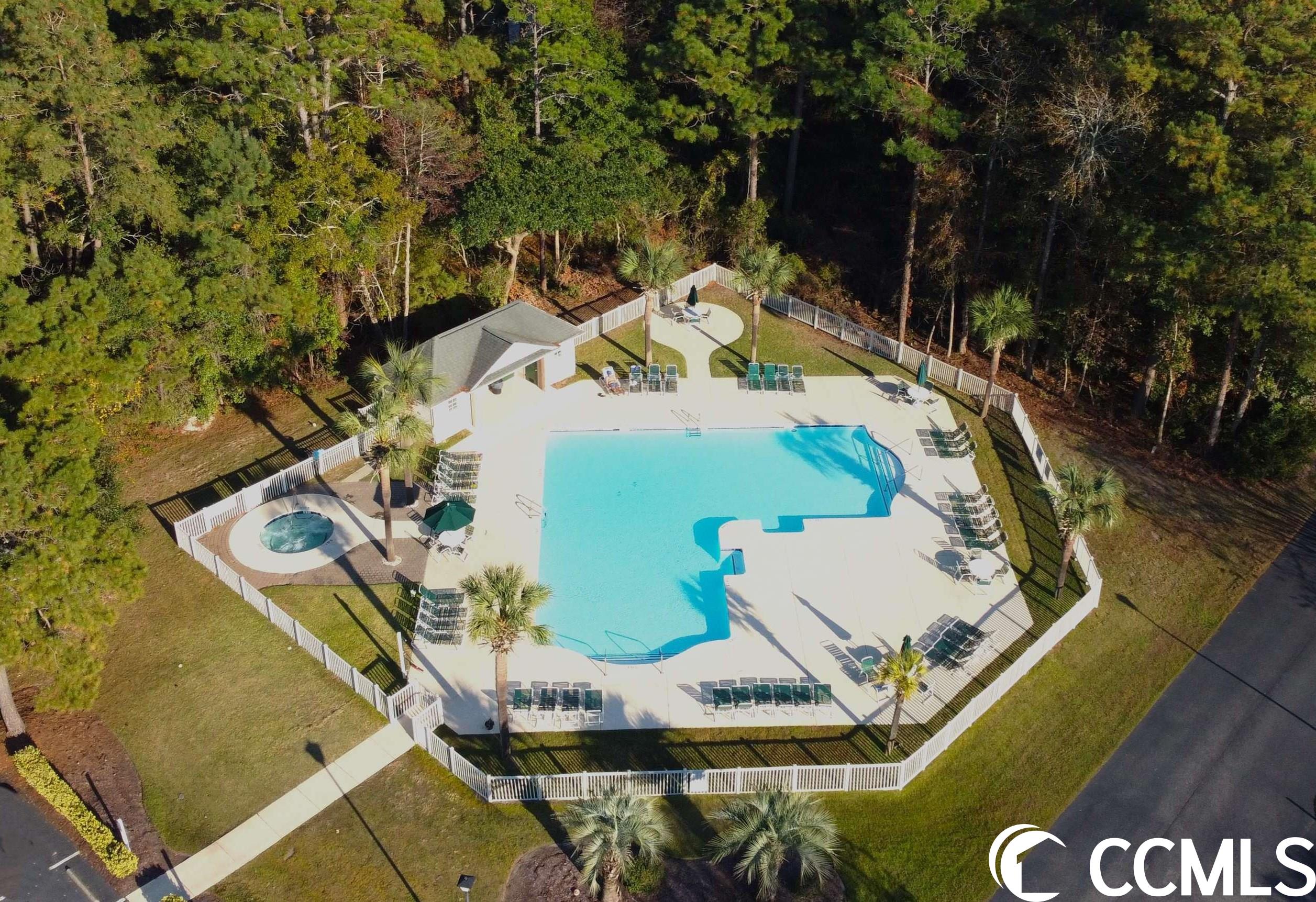 478 Pinehurst Ln. Unit: 17C