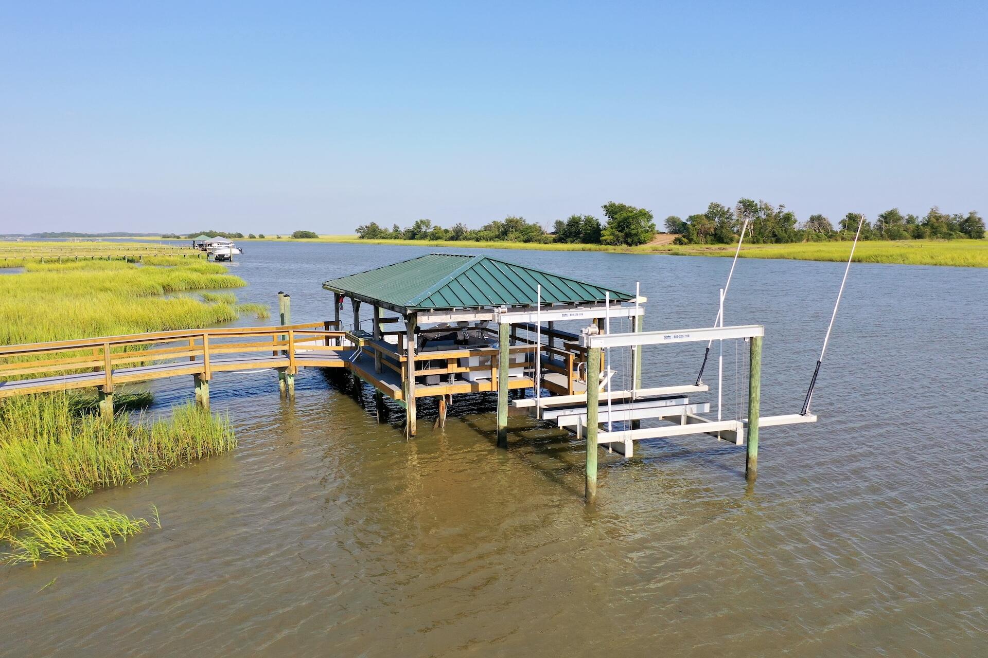 9649 Two Pines Road, McClellanville