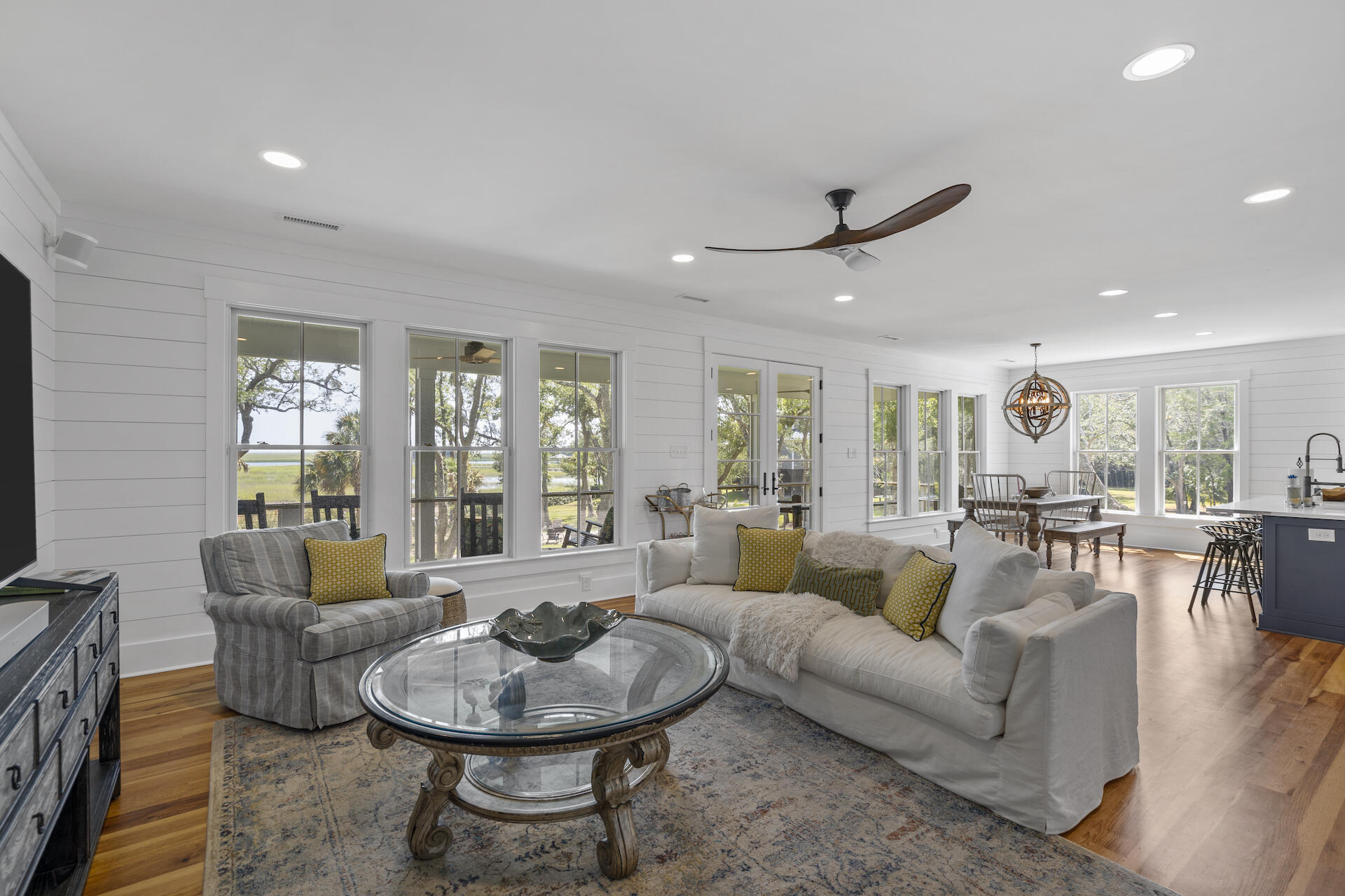 9649 Two Pines Road, McClellanville