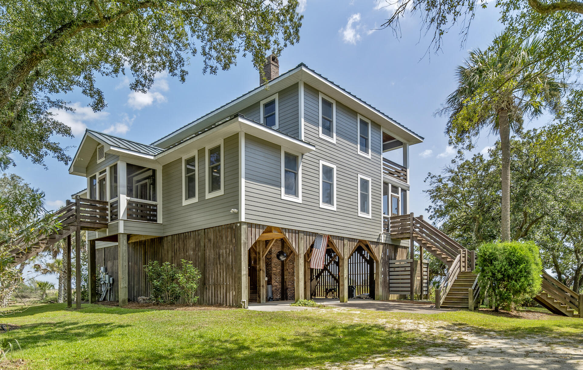 9649 Two Pines Road, McClellanville