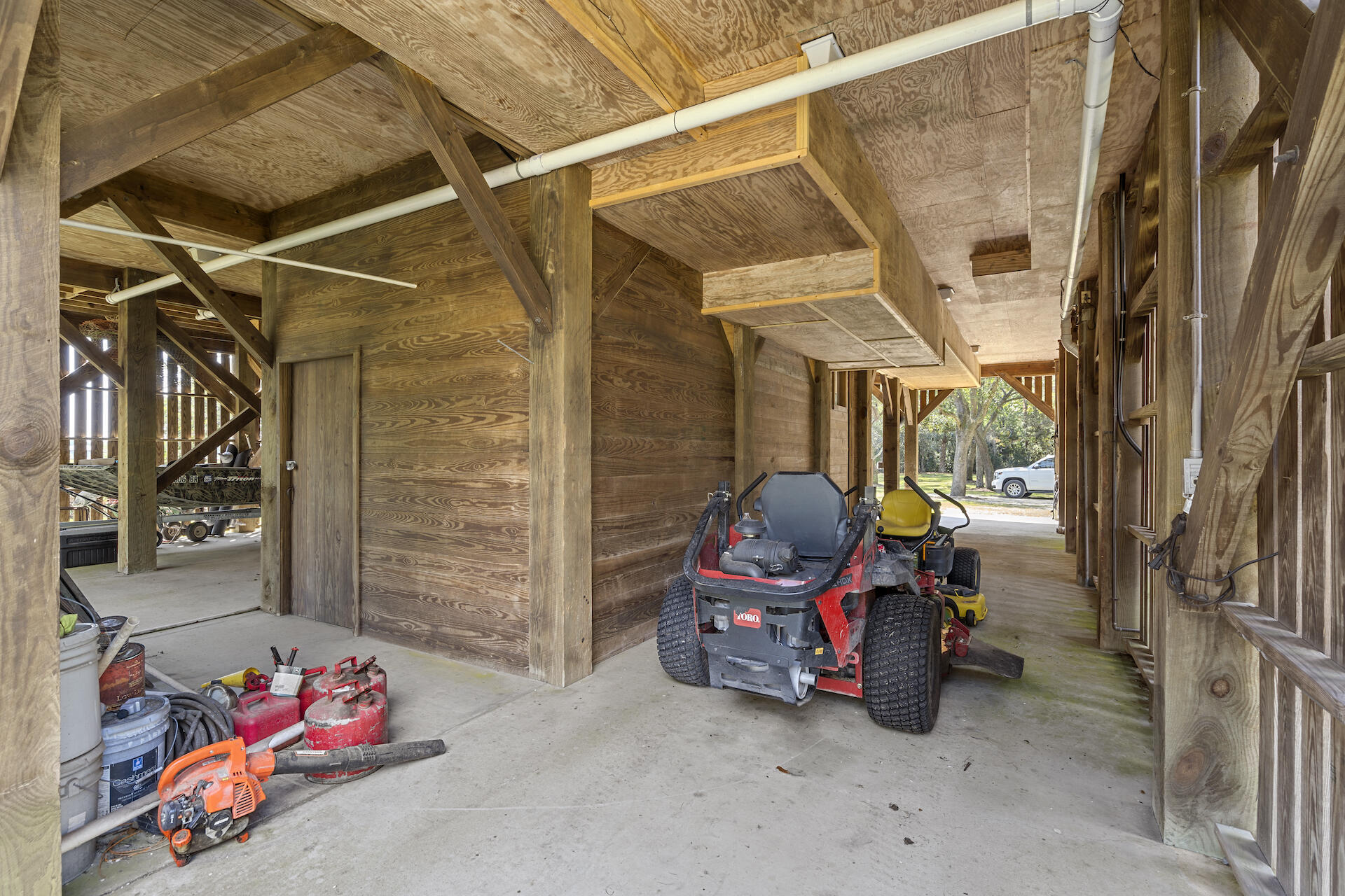 9649 Two Pines Road, McClellanville