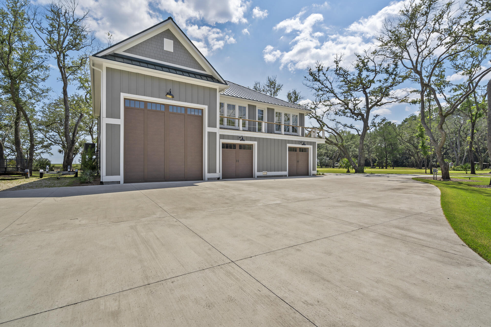 9649 Two Pines Road, McClellanville