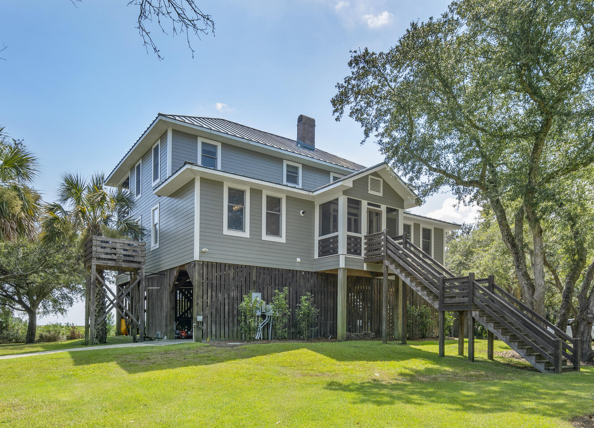 9649 Two Pines Road, McClellanville
