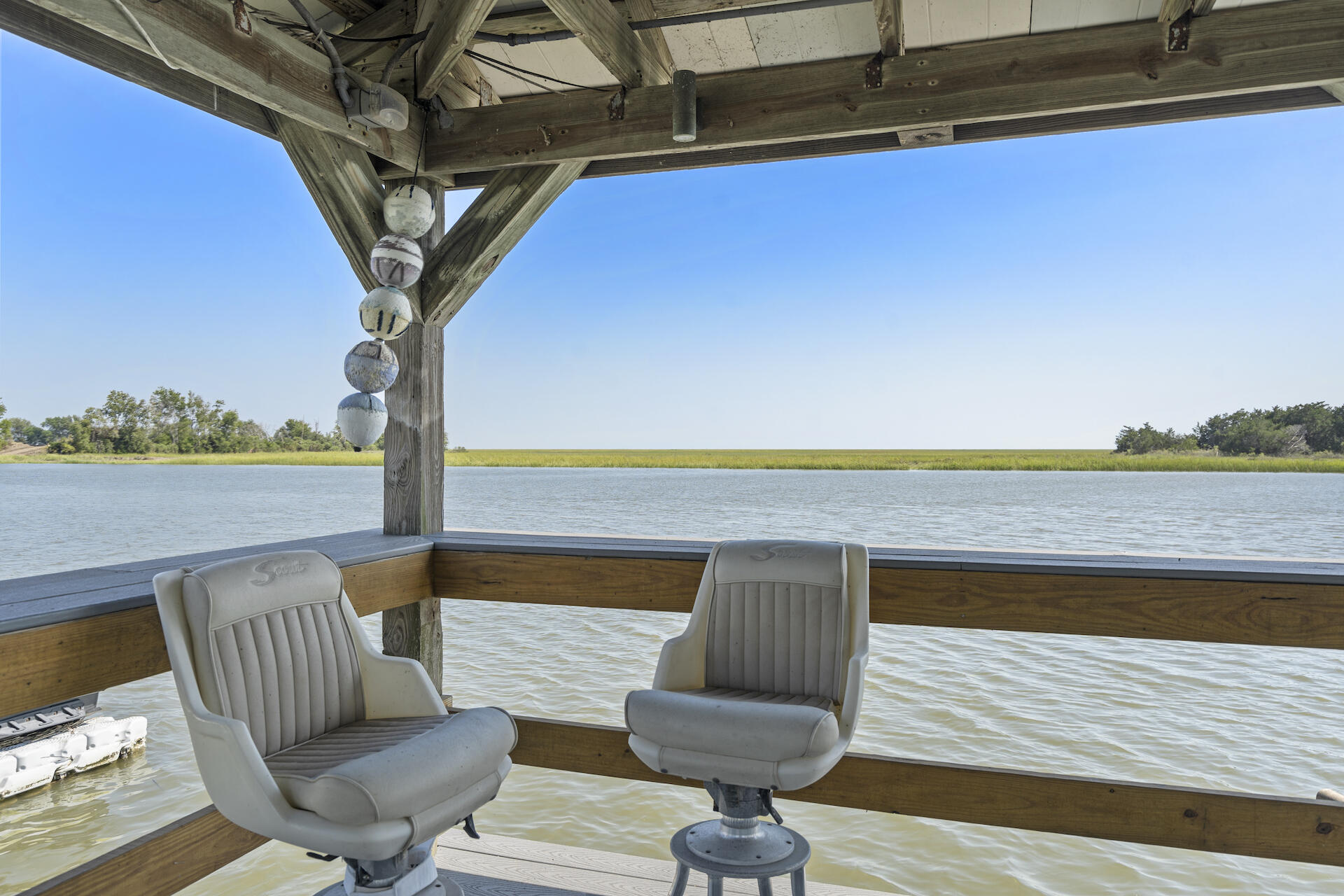 9649 Two Pines Road, McClellanville