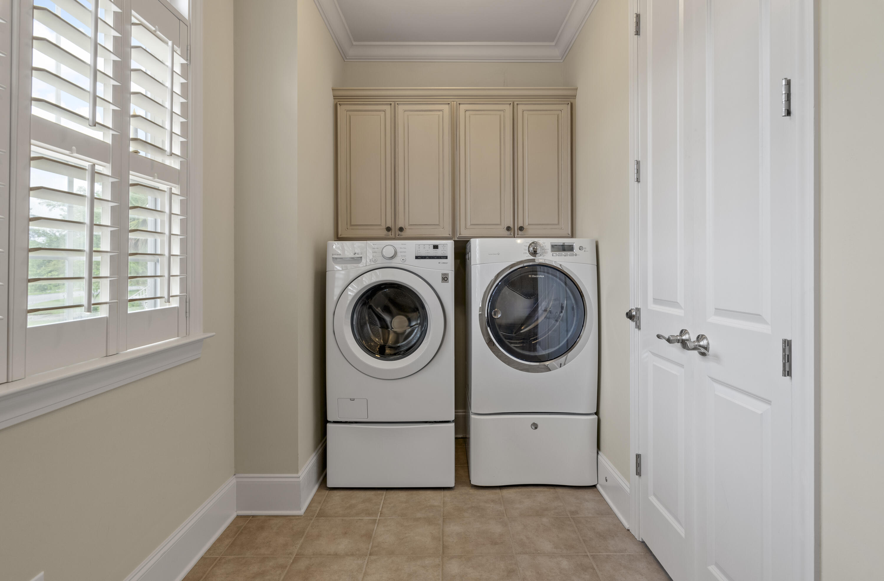 3029 River Vista Way