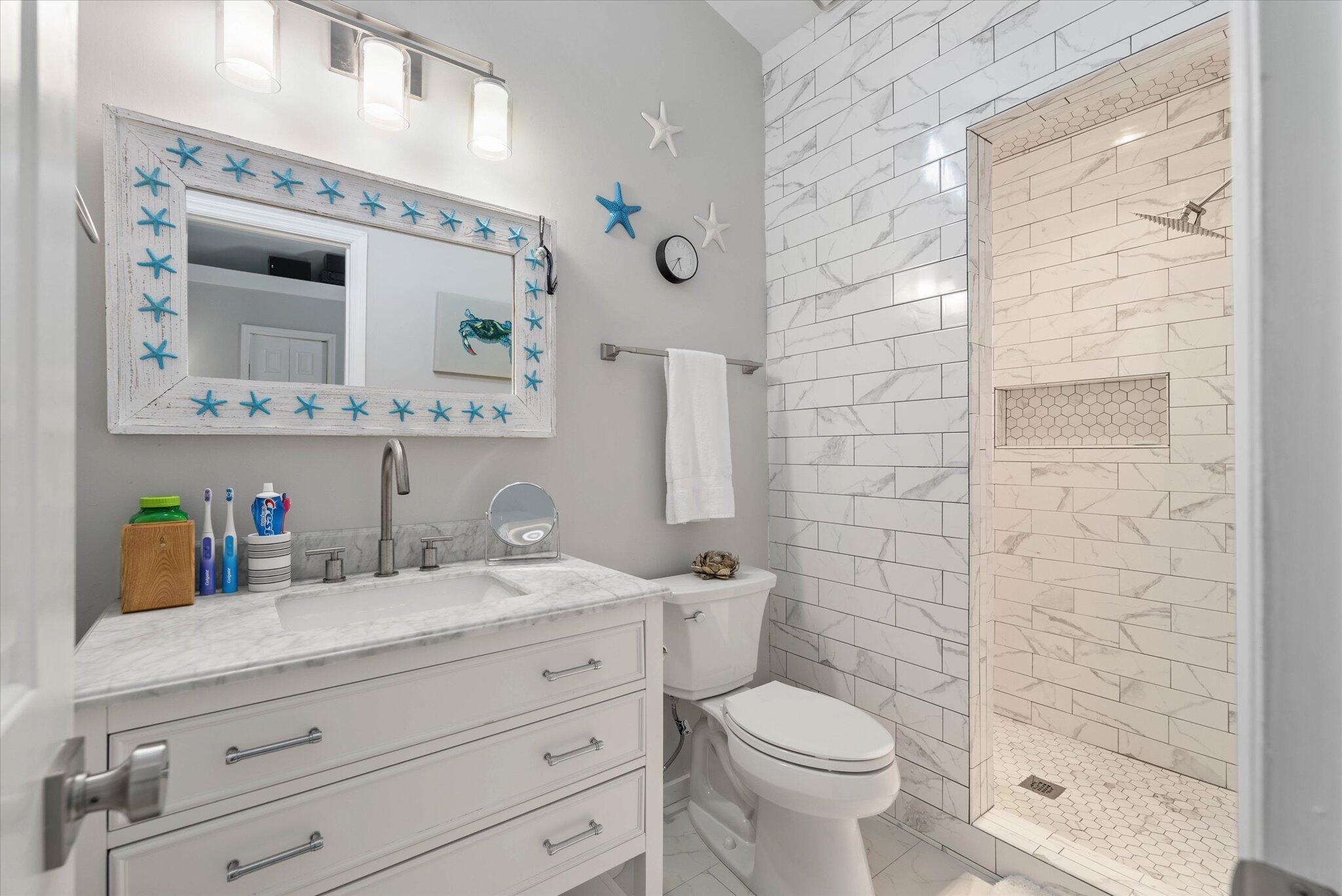 924 Provincial Circle