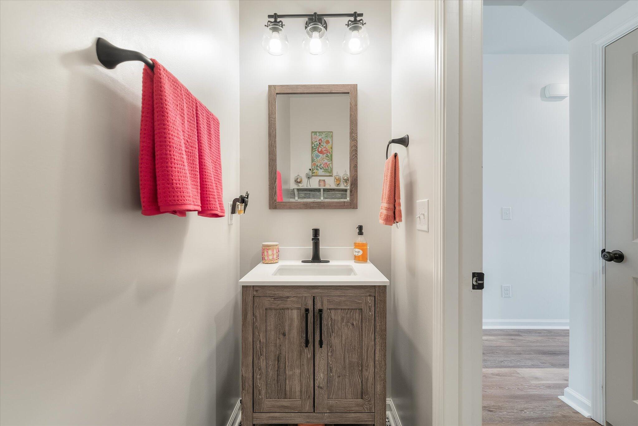 207 Shortmarsh Street