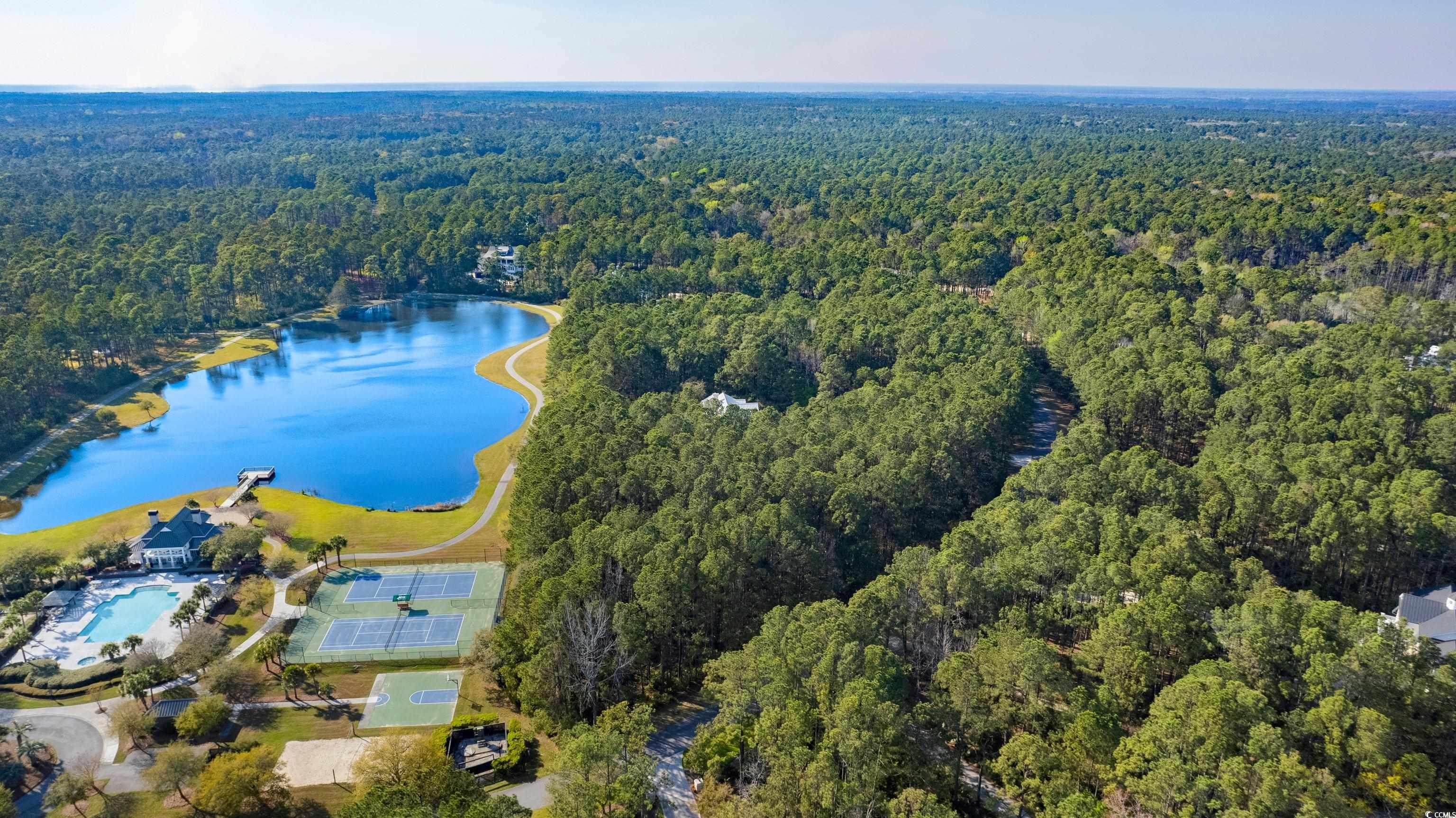 3067 Vanderbilt Blvd.