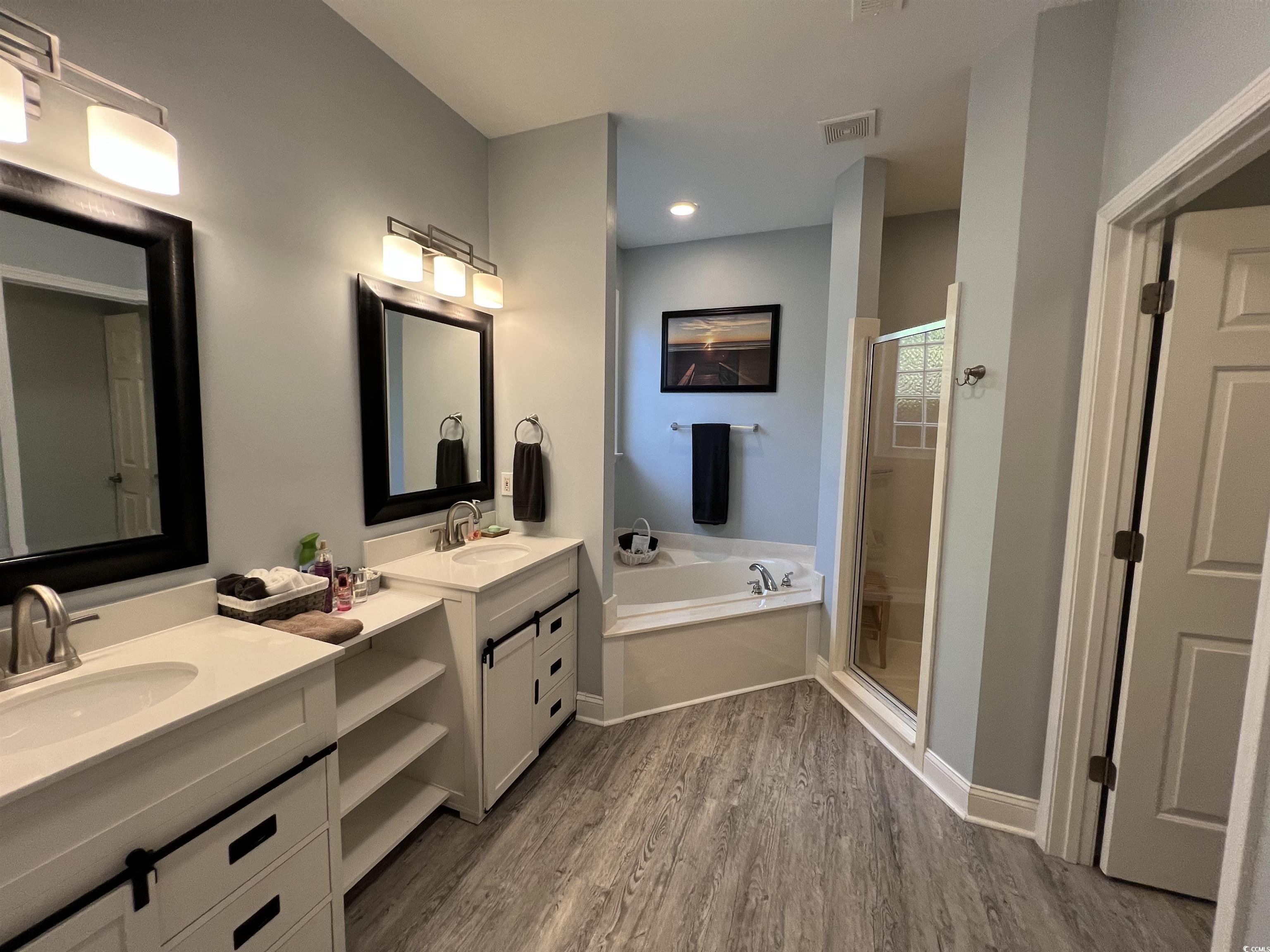 144 Grey Fox Loop
