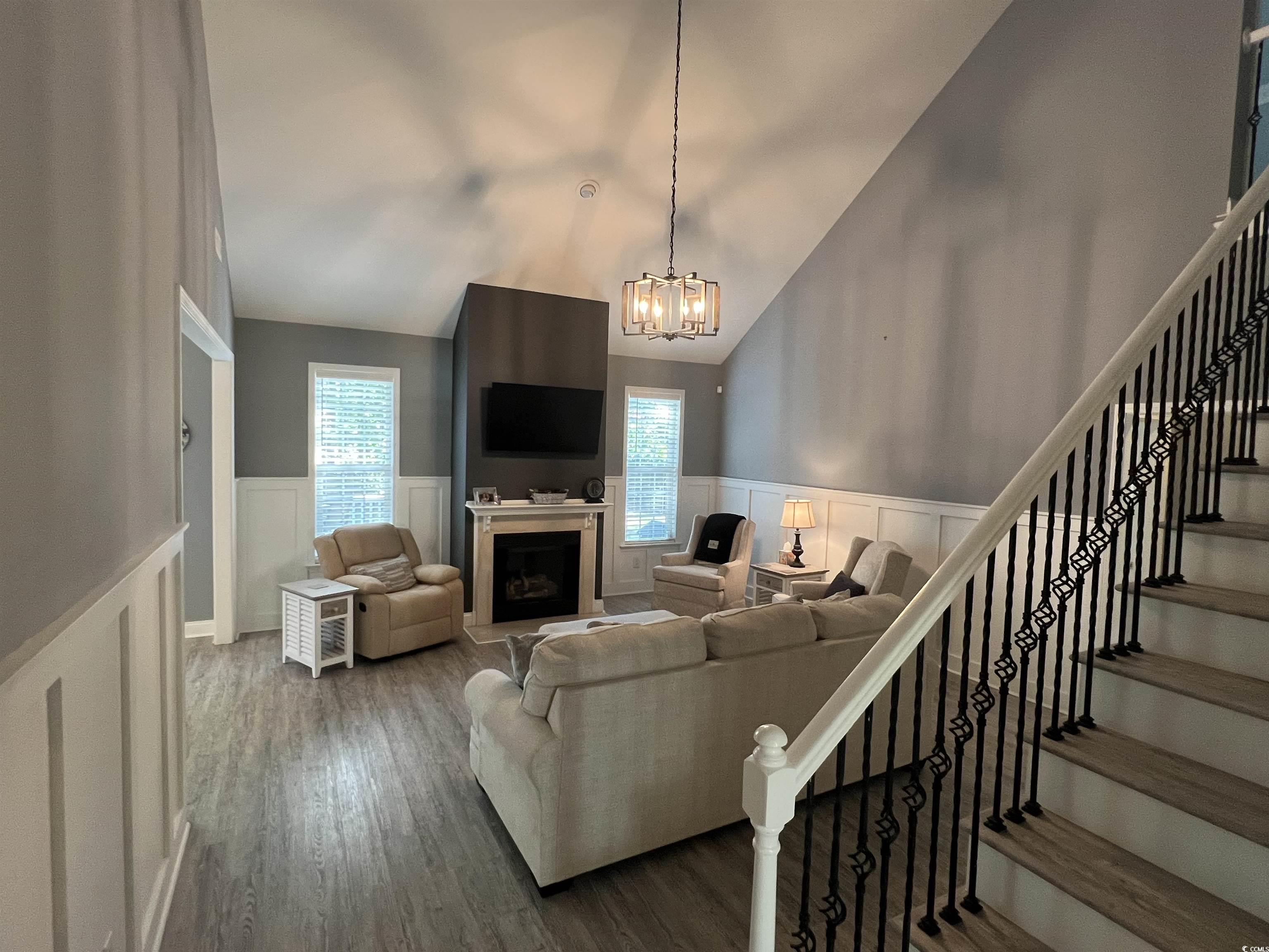 144 Grey Fox Loop