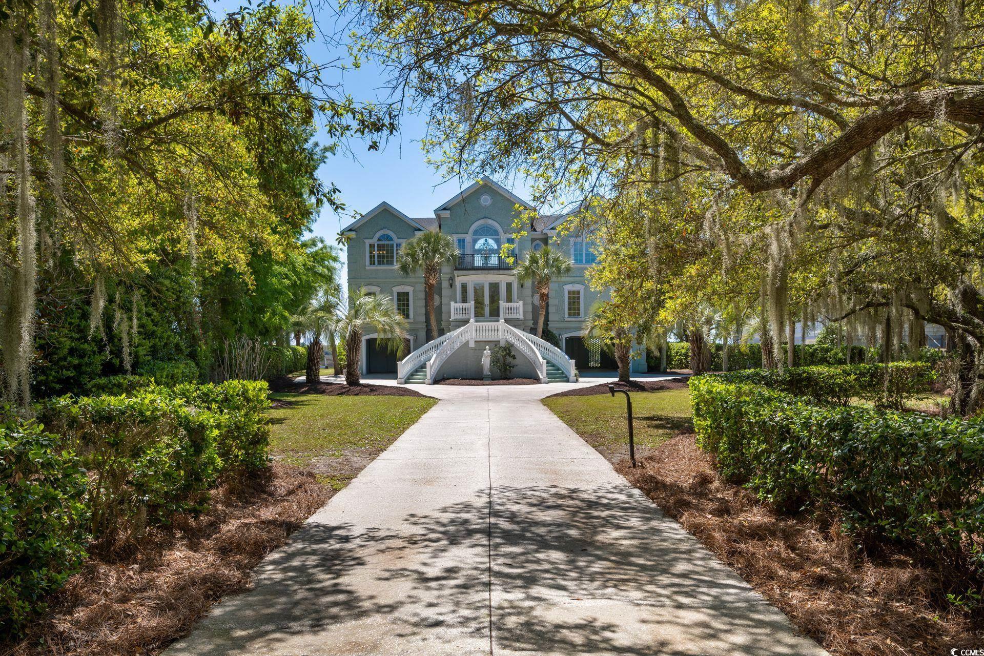 3260 Luvan Blvd.