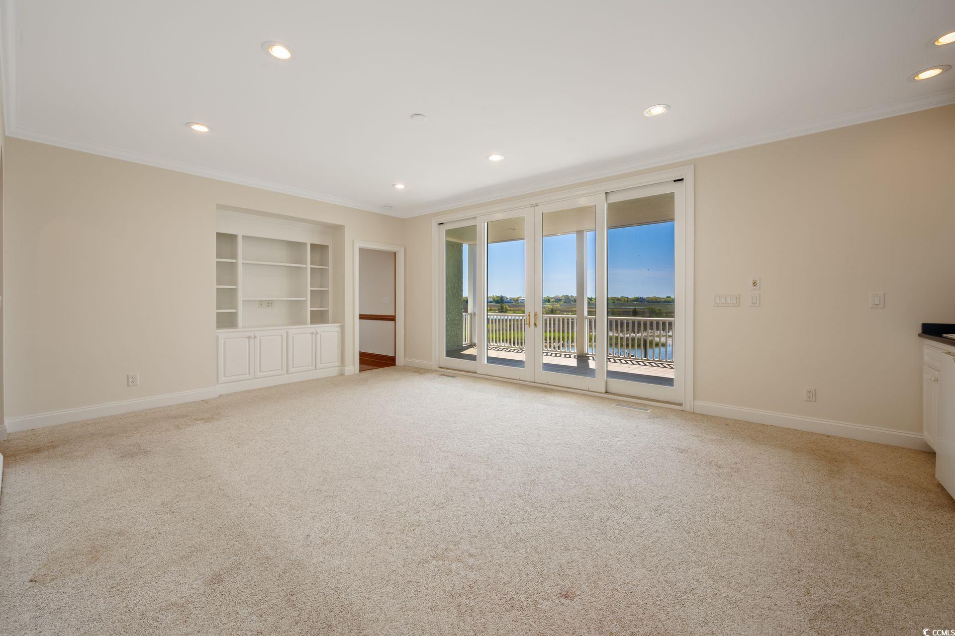 3260 Luvan Blvd.