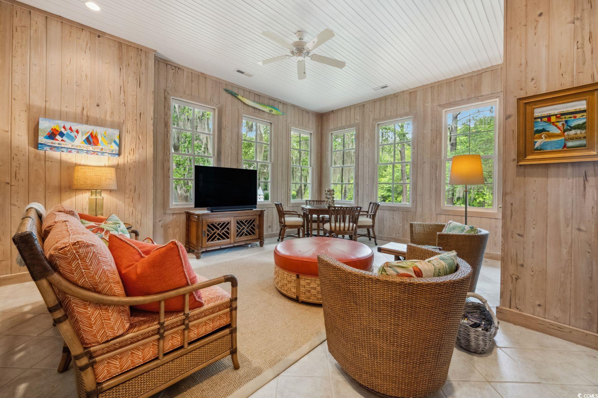 146 Colony Club Dr. Unit: 5B