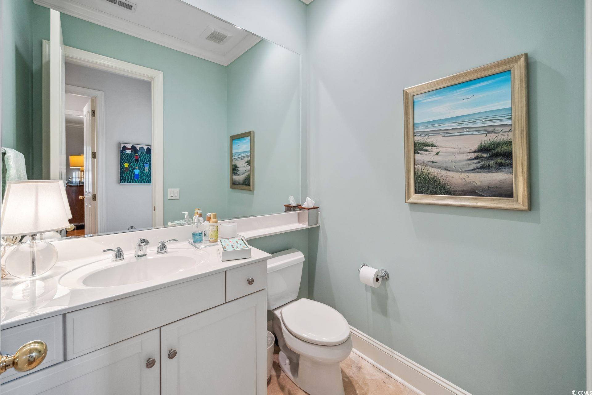 146 Colony Club Dr. Unit: 5B