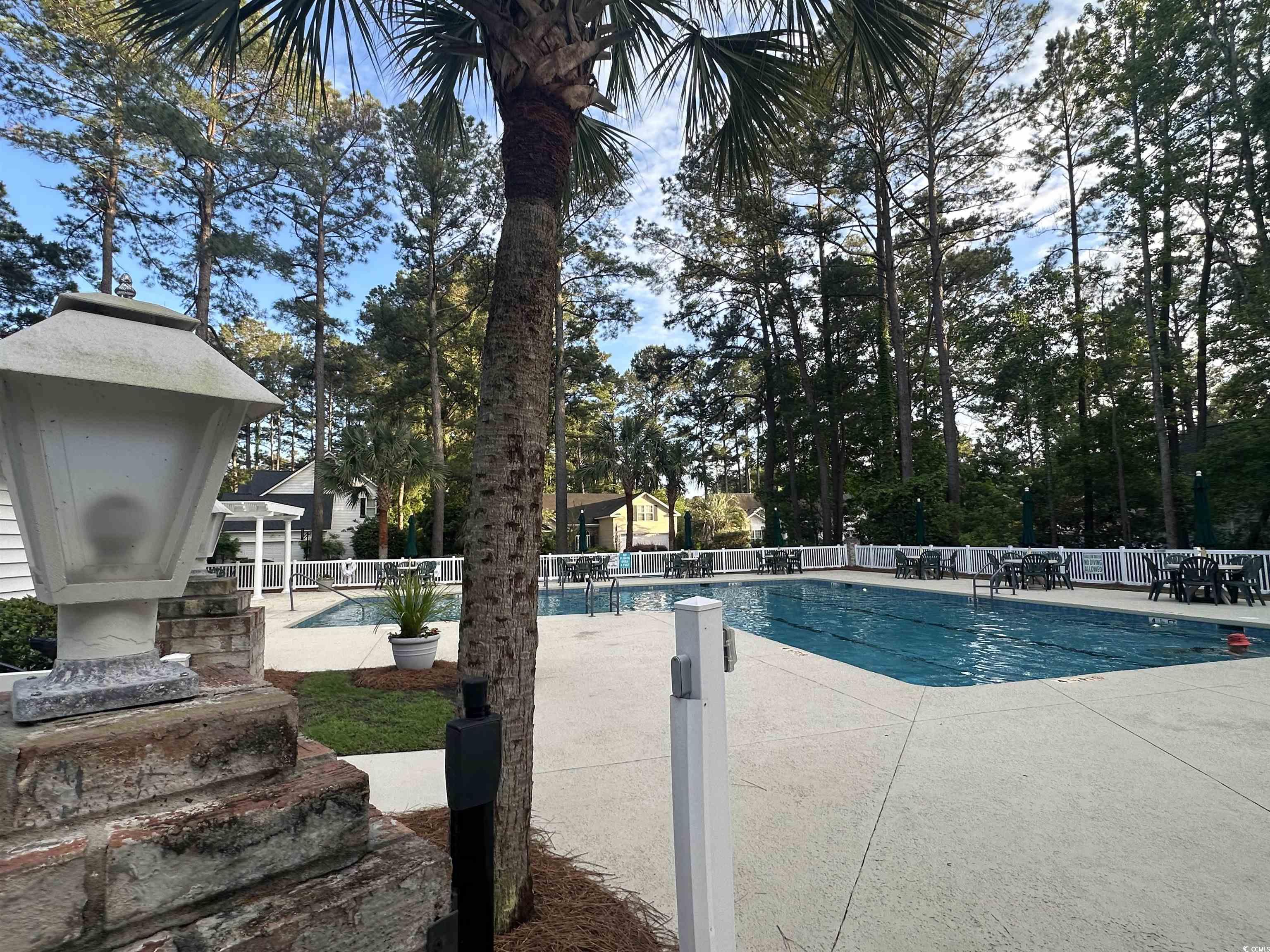 906 Fieldgate Circle