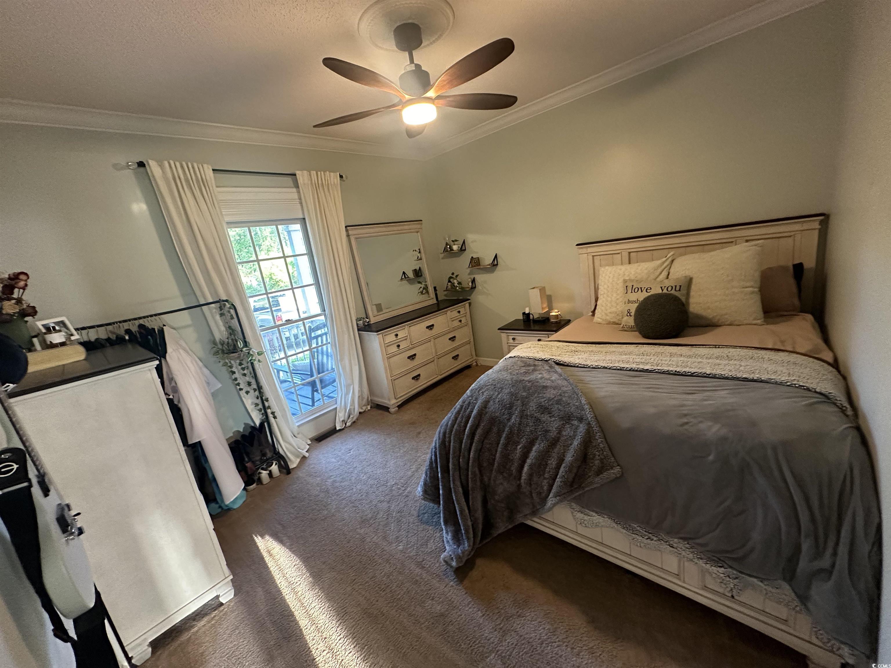 906 Fieldgate Circle