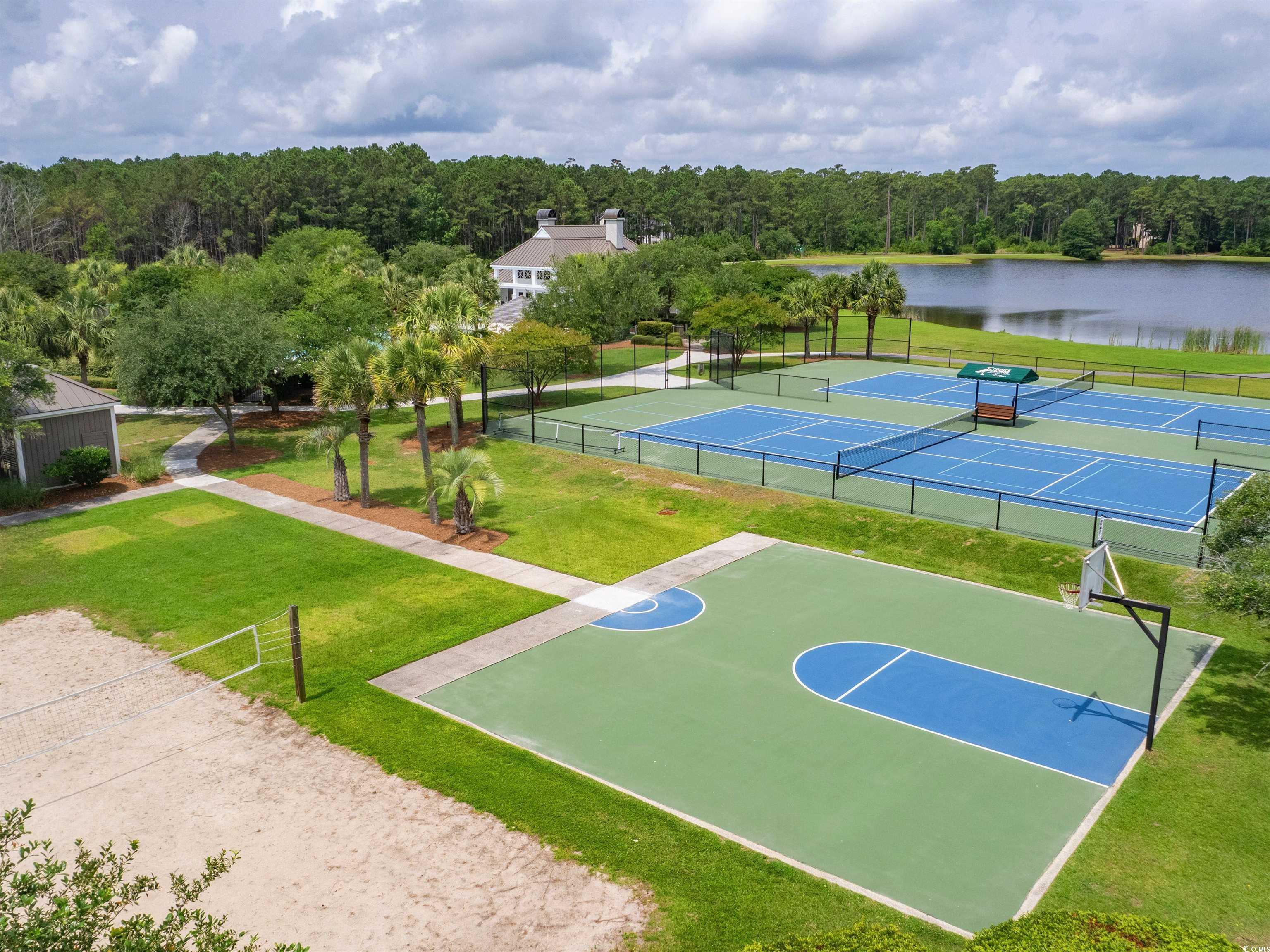 3570 Vanderbilt Blvd.