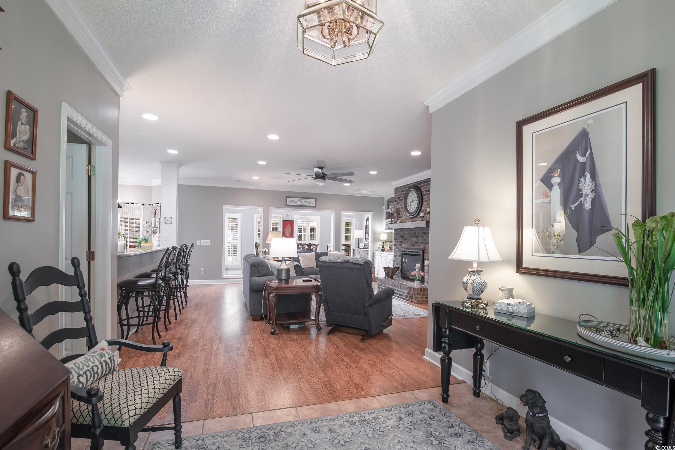 387 Robin Dr.