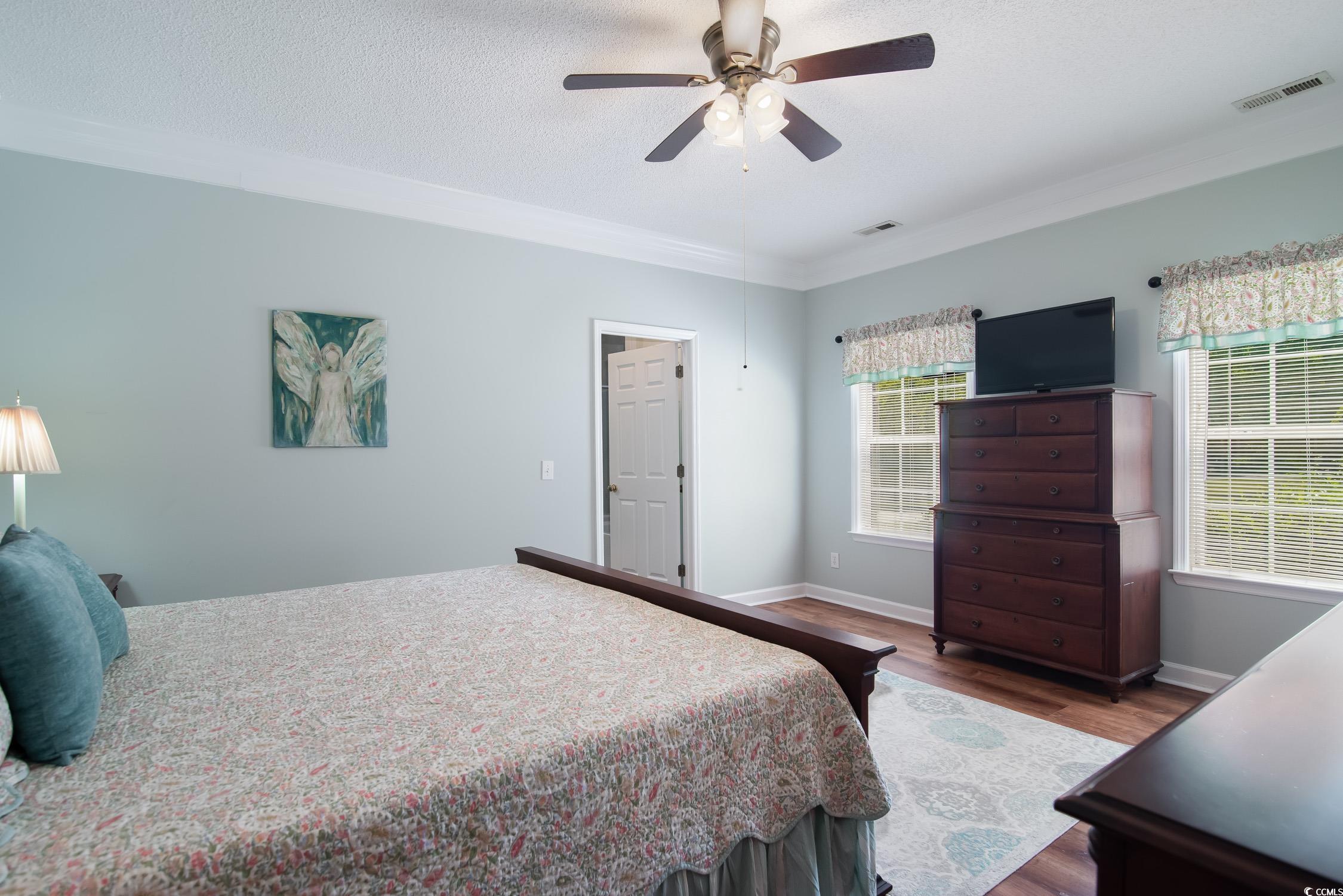 387 Robin Dr.