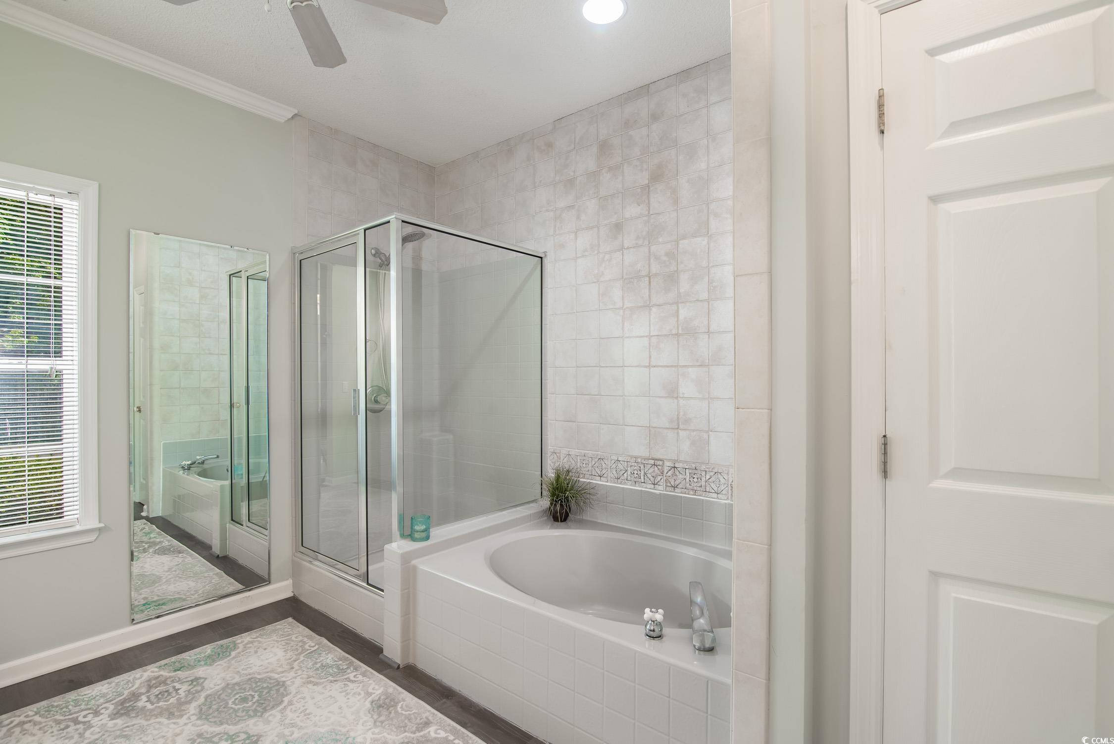 387 Robin Dr.