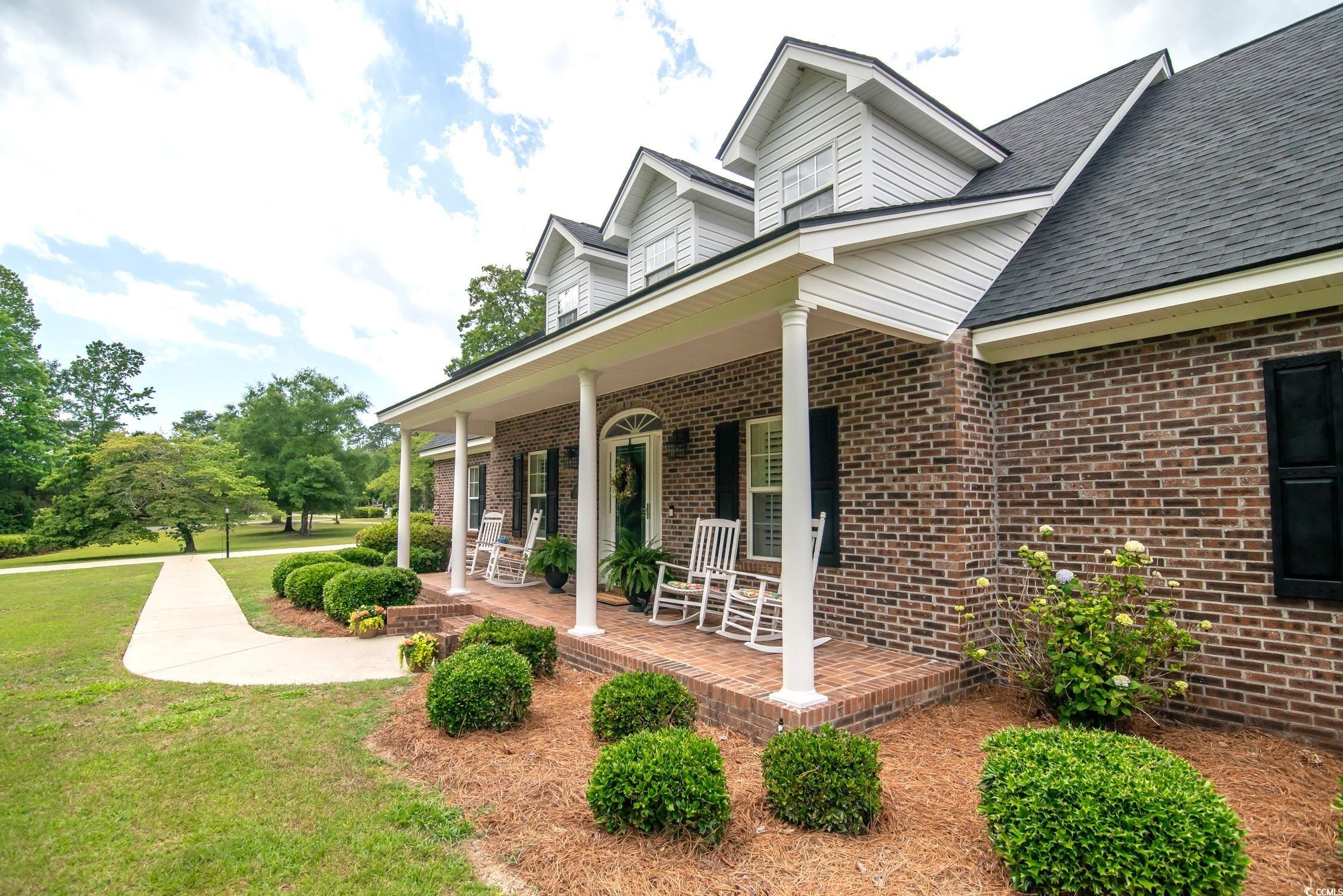 387 Robin Dr.