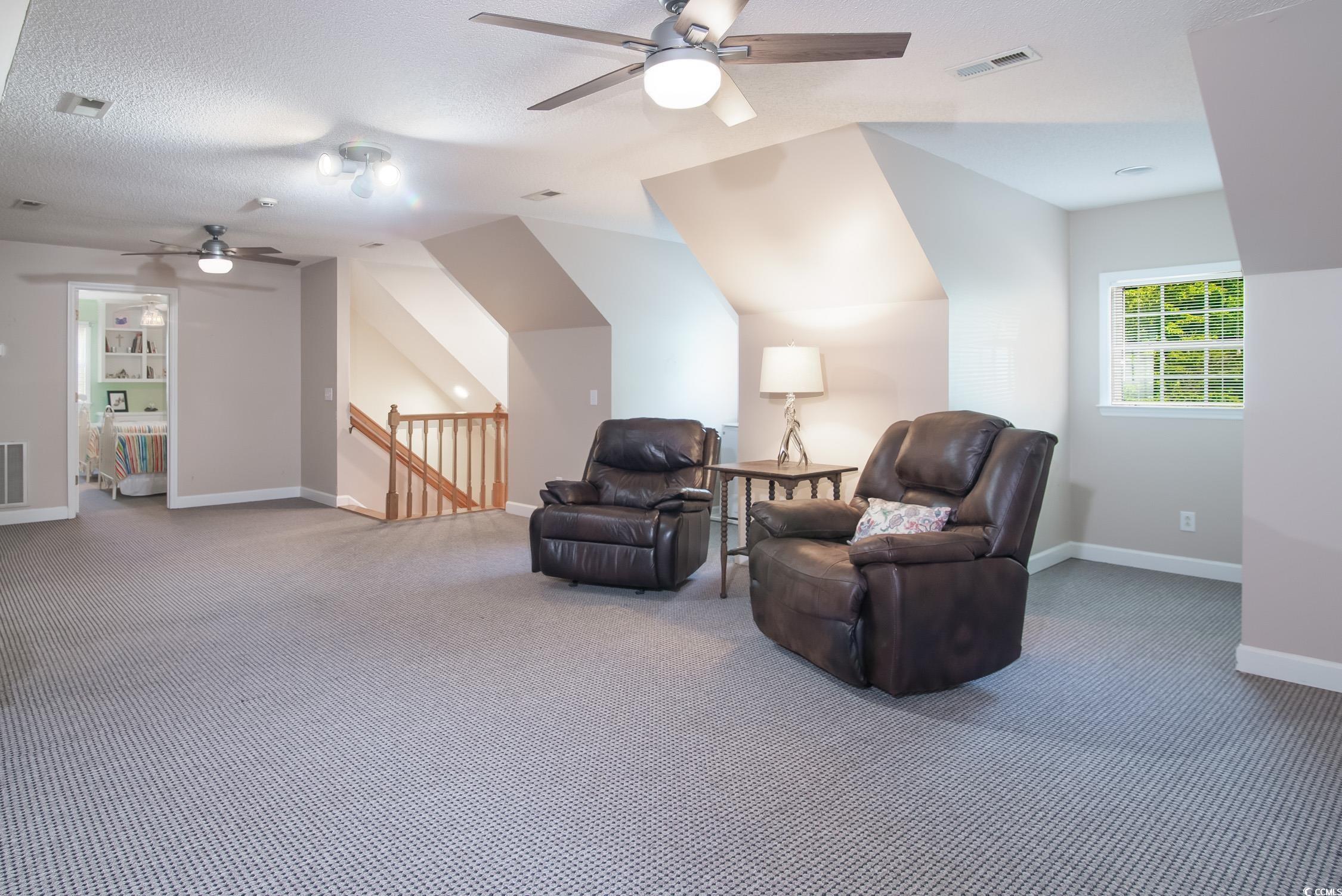 387 Robin Dr.