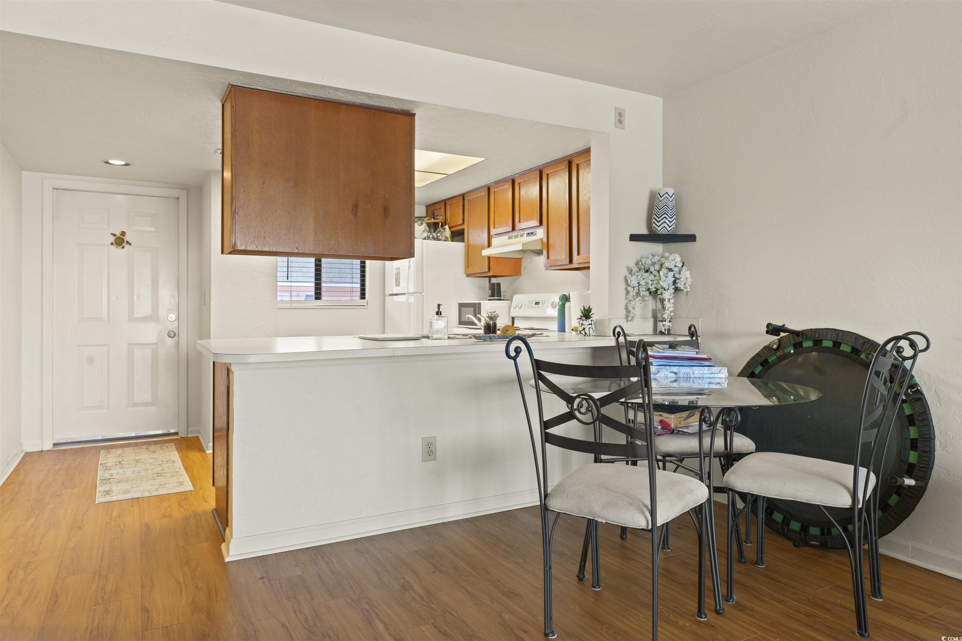 1101 2nd Ave. N Unit: 1008