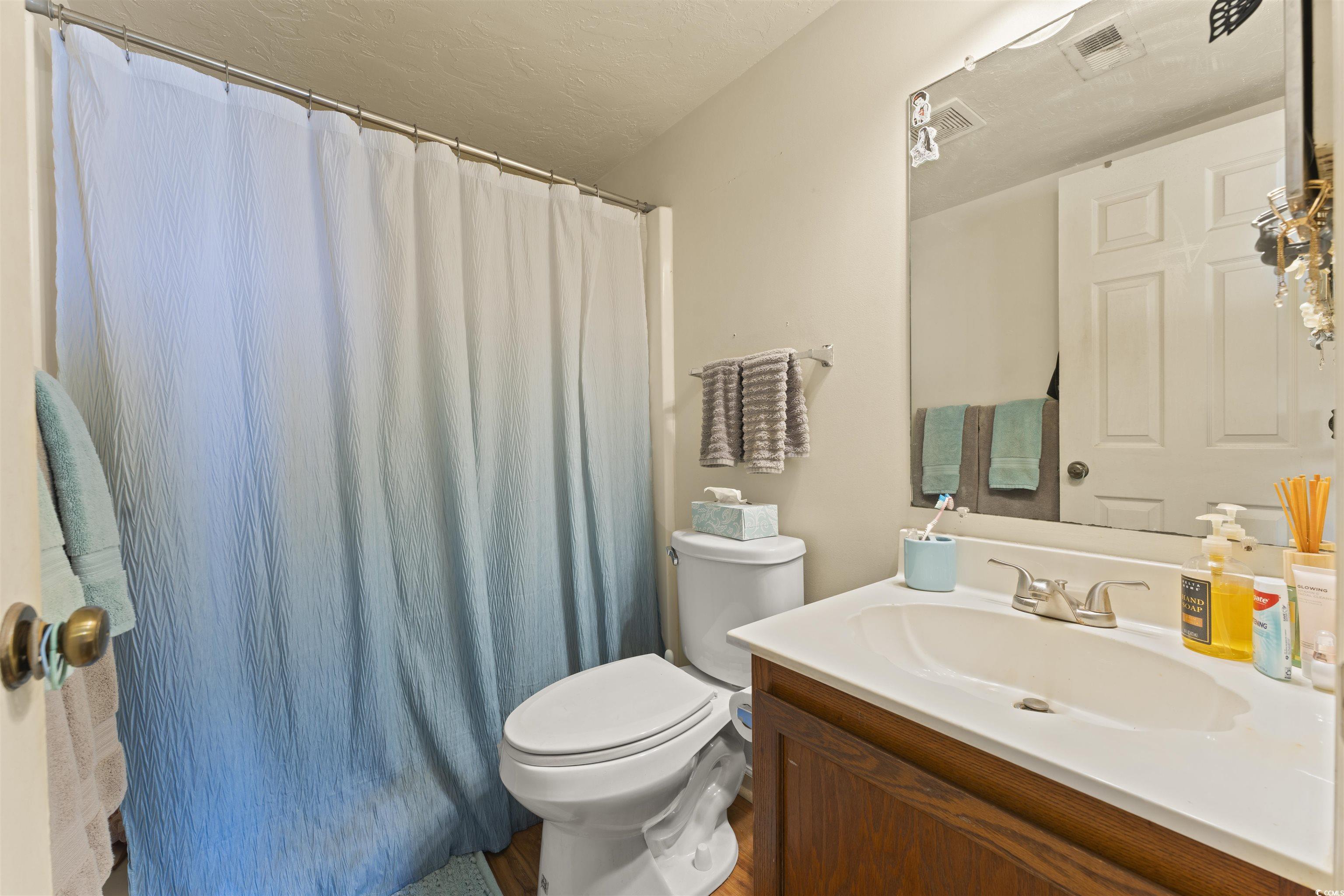 1101 2nd Ave. N Unit: 1008