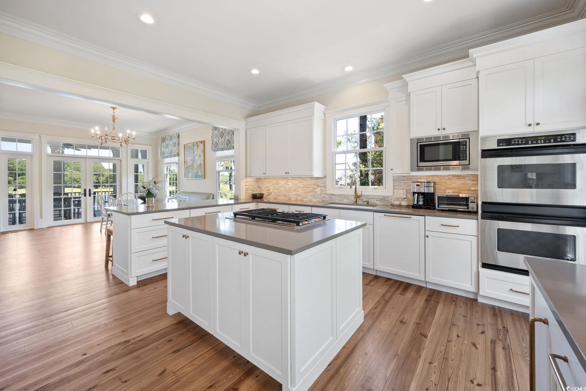 2925 Luvan Blvd.