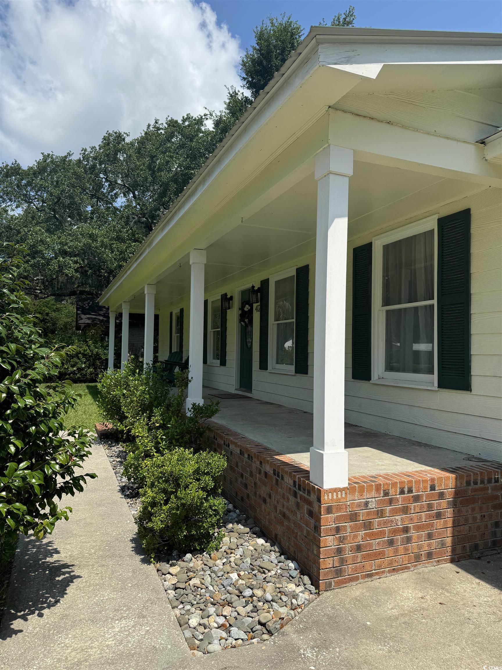 412 Hill St.