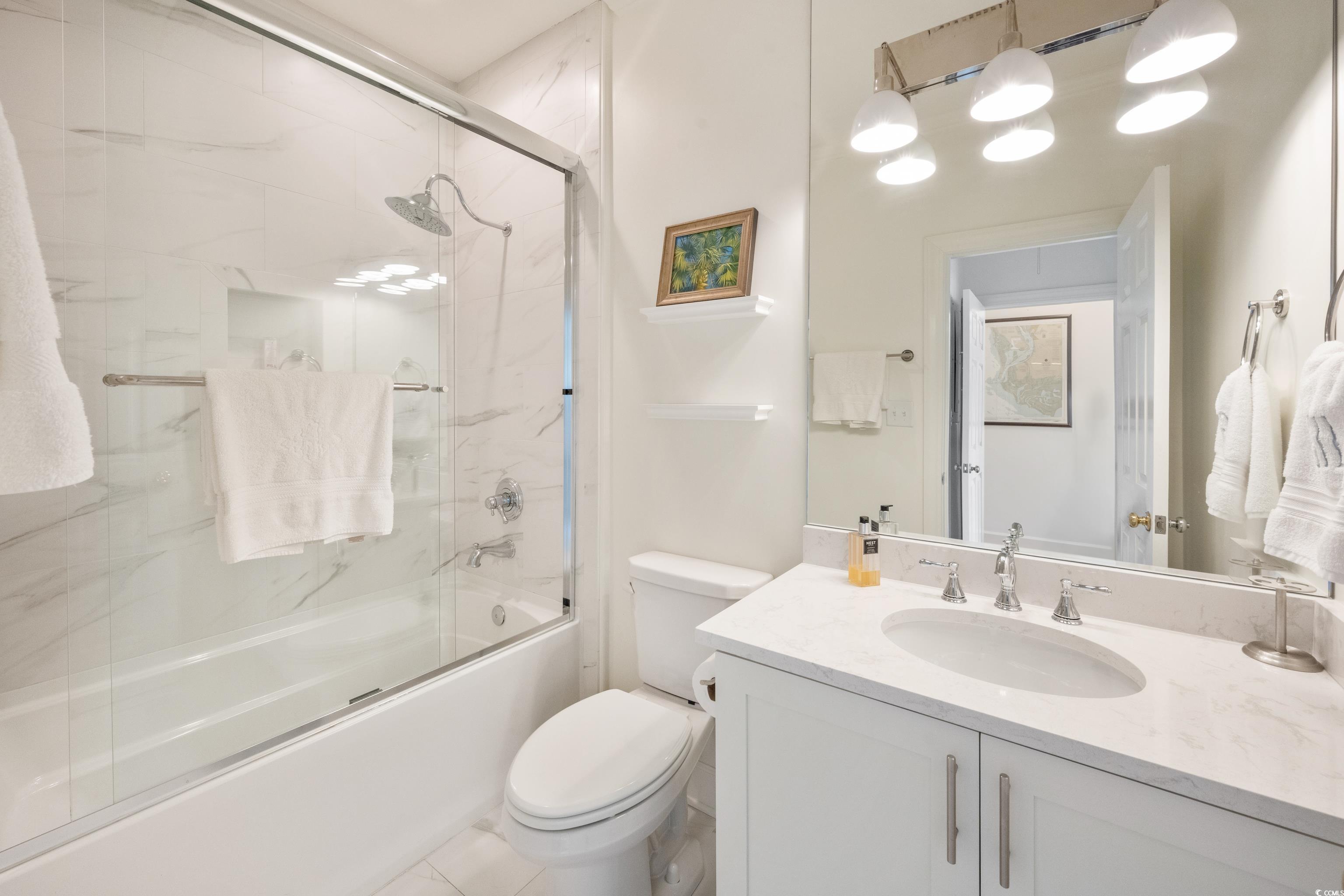 240 Marsh Lake Dr. Unit: 14