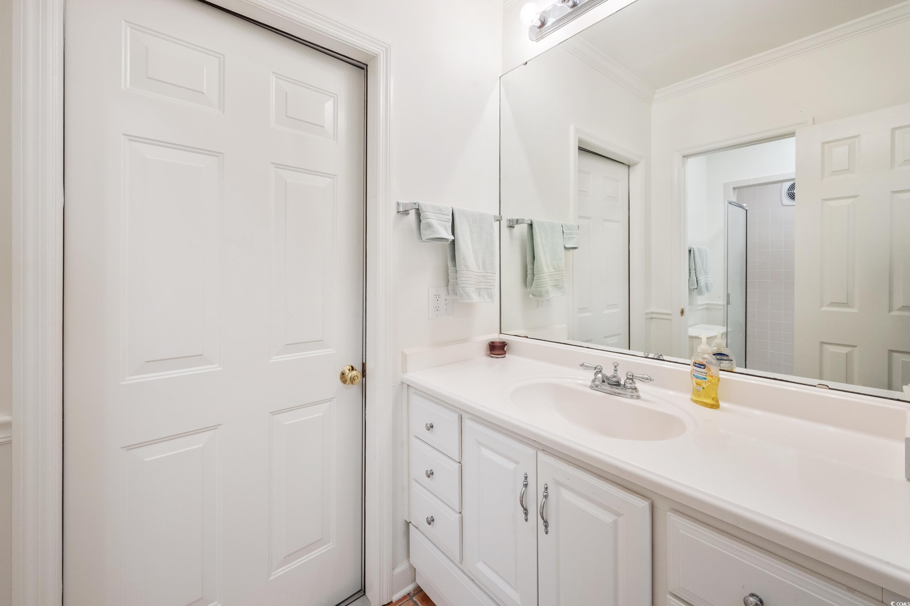 240 Marsh Lake Dr. Unit: 14