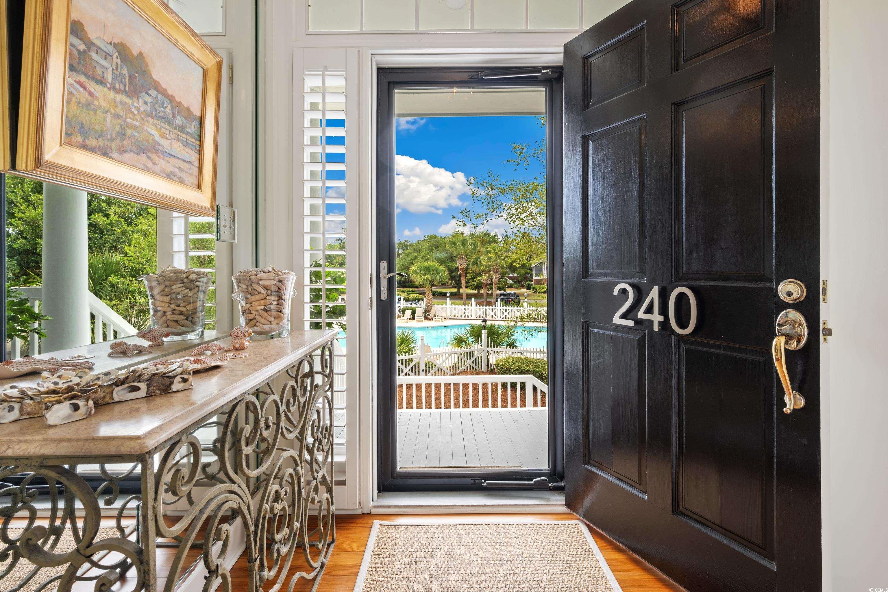 240 Marsh Lake Dr. Unit: 14