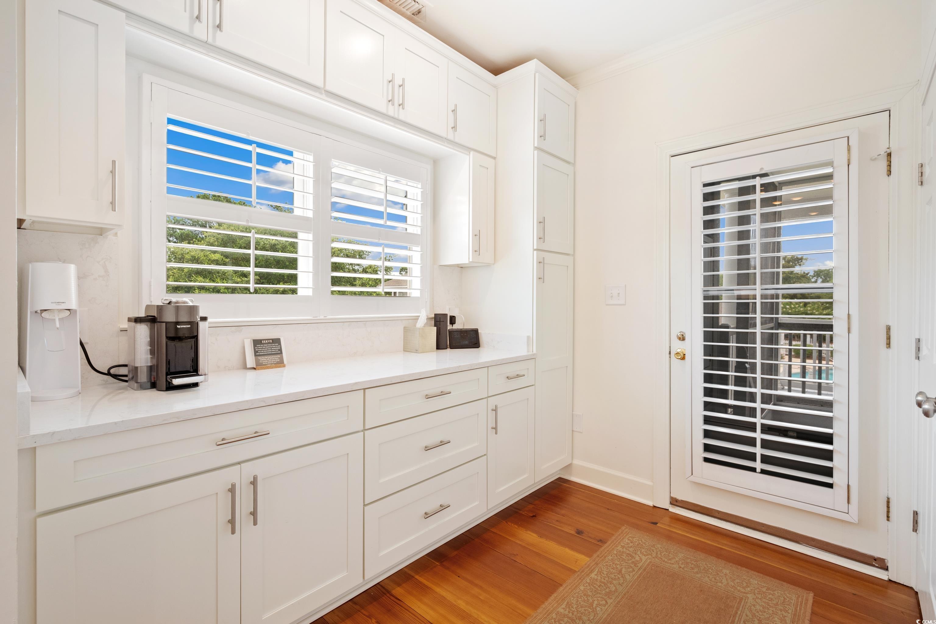 240 Marsh Lake Dr. Unit: 14