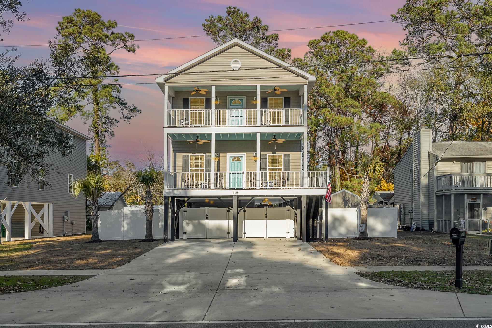 618 Surfside Dr.