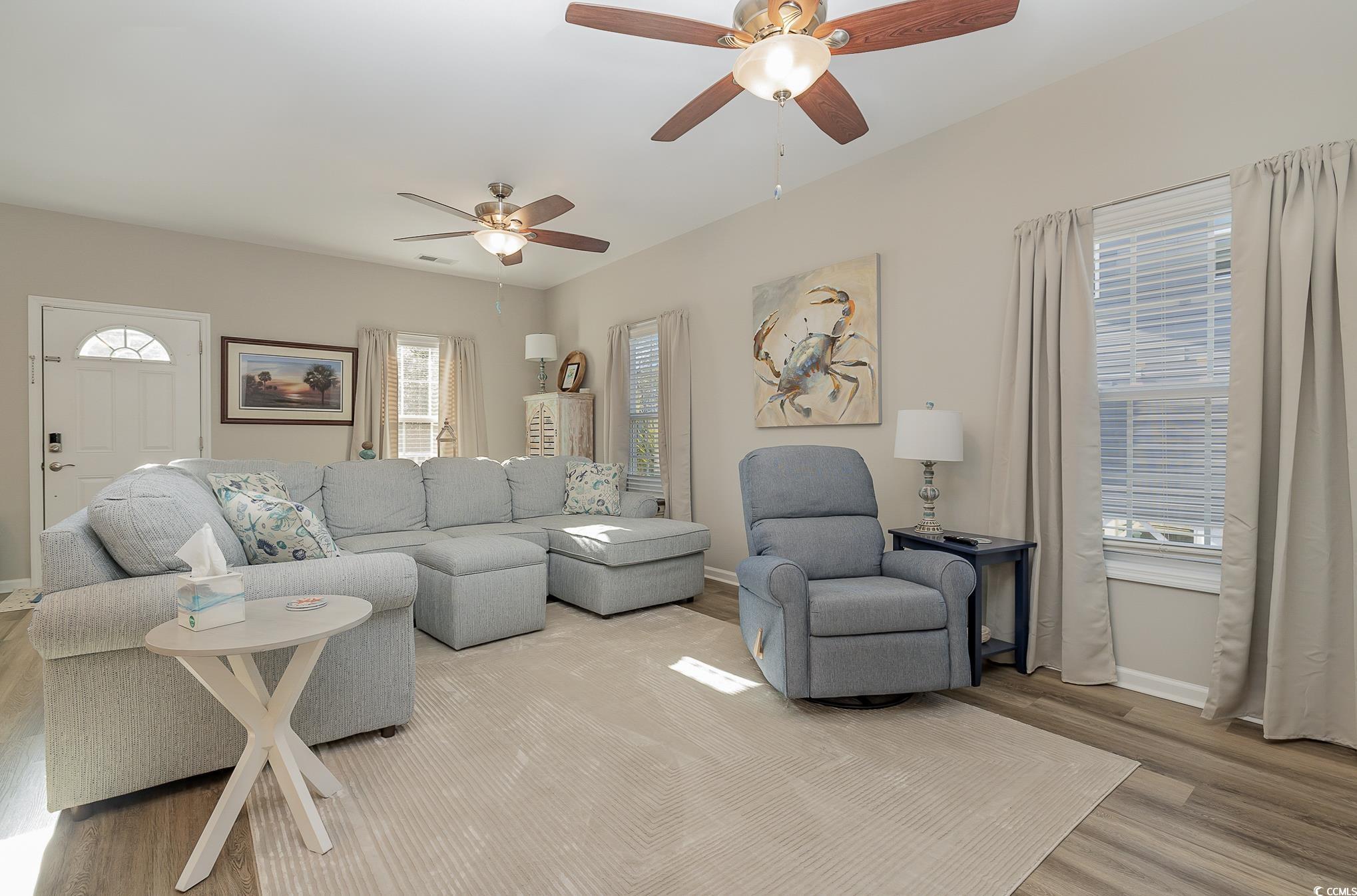 618 Surfside Dr.