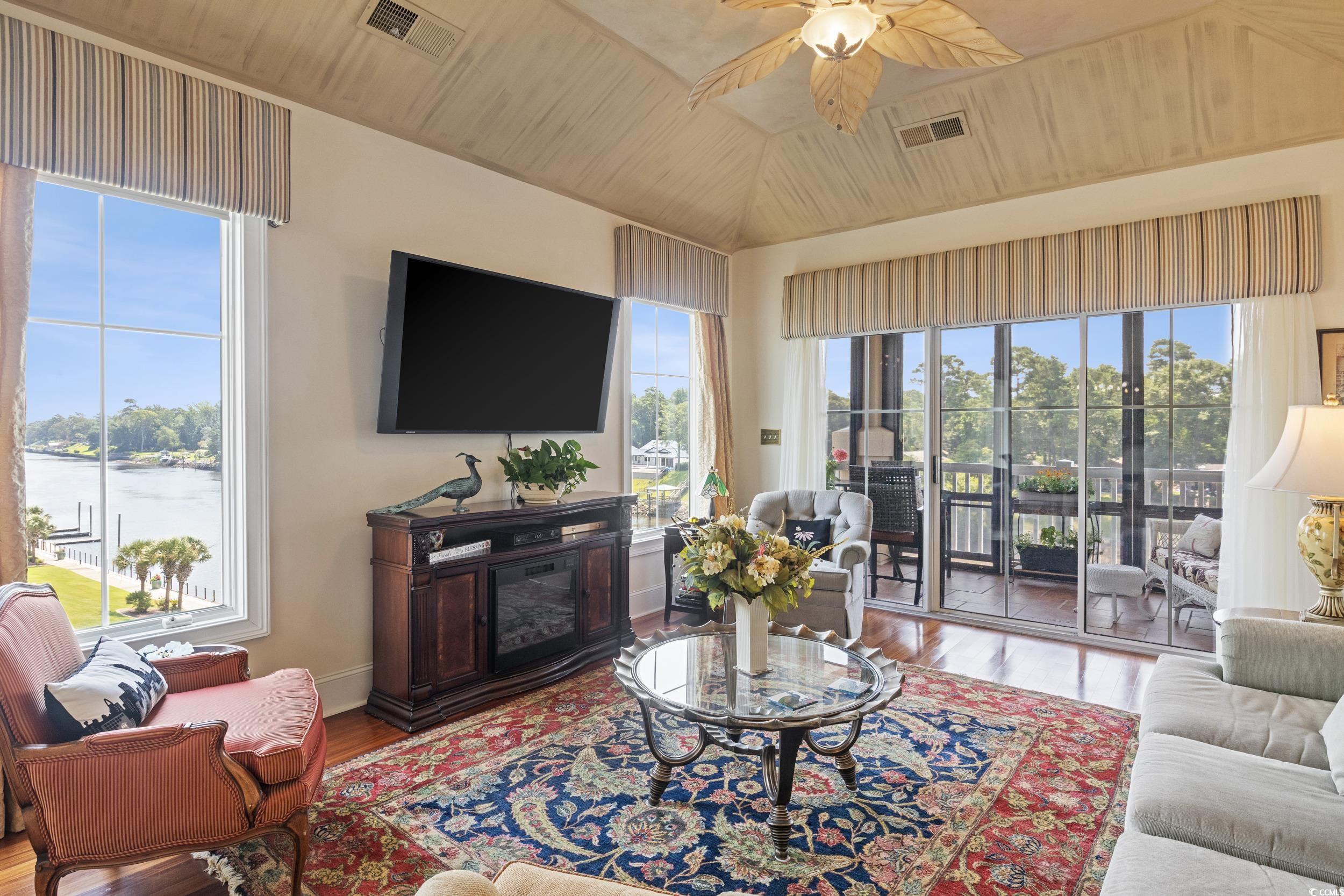 2180 Waterview Dr. Unit: 742