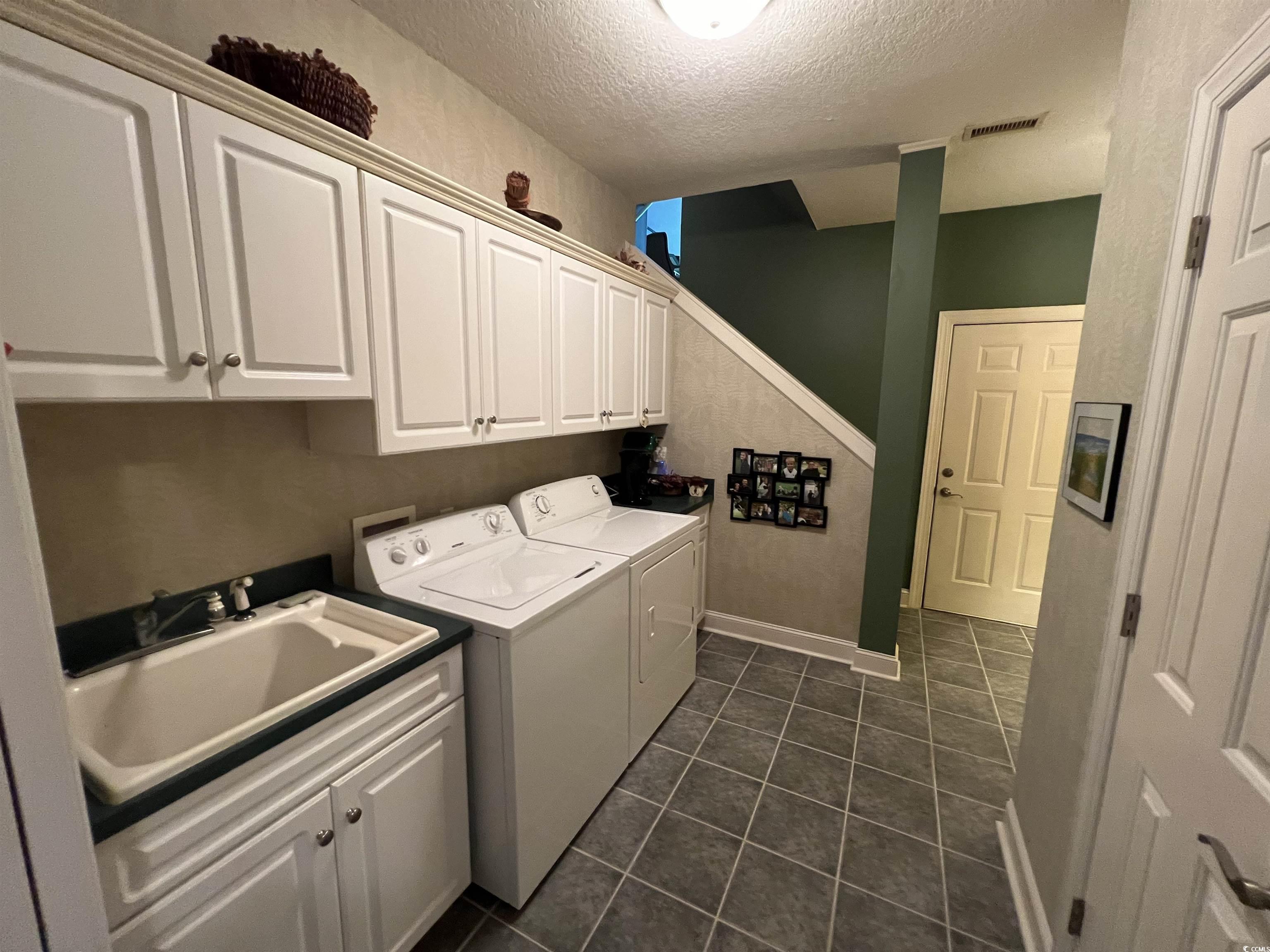 88 John Waites Ct.