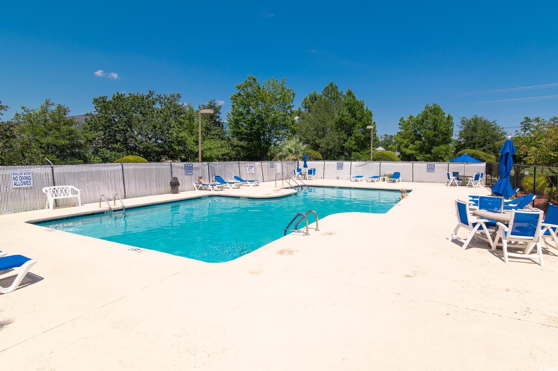 2274 Huntingdon Dr. Unit: J