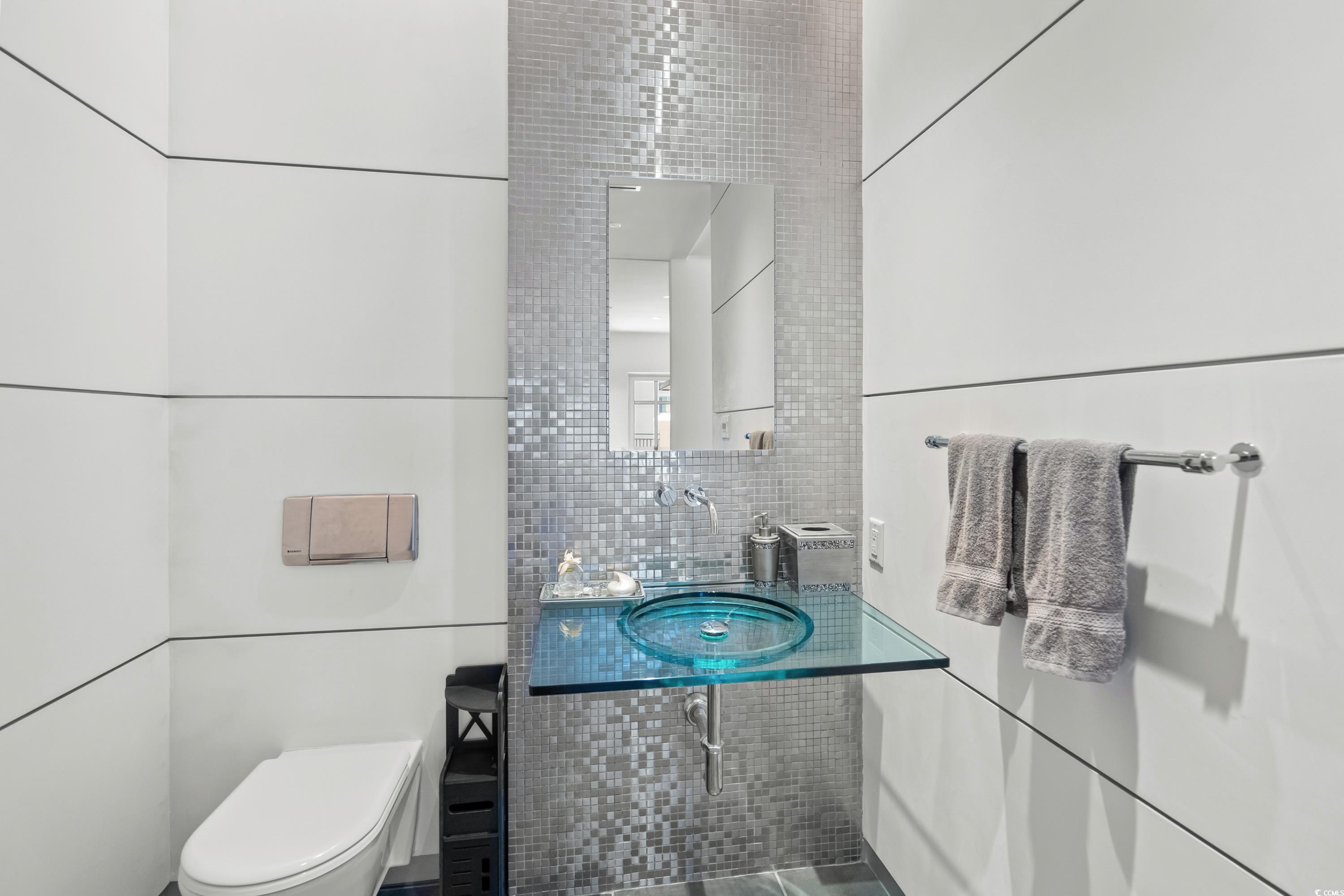 130 Vista Del Mar Ln. Unit: 604