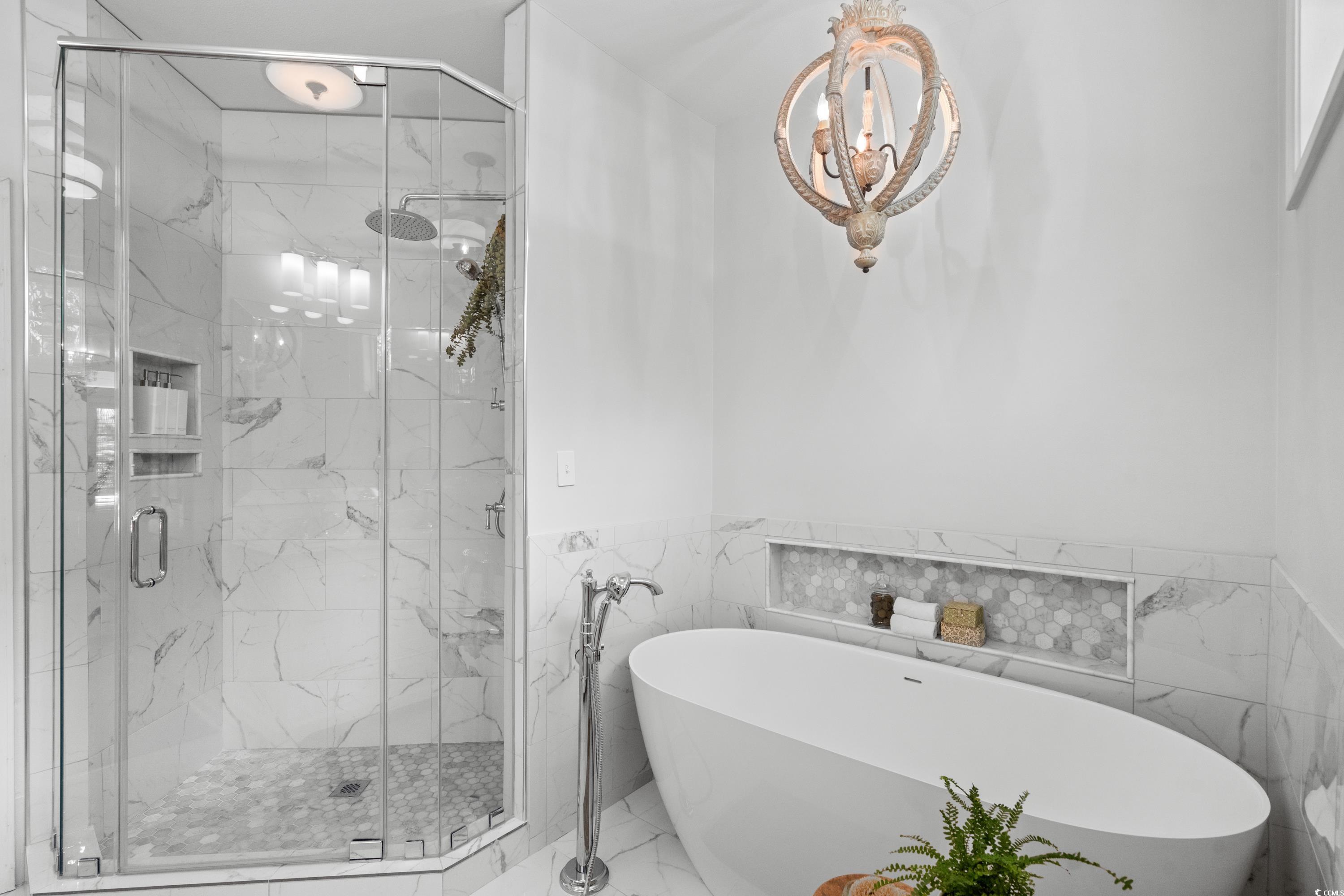 123 University Circle