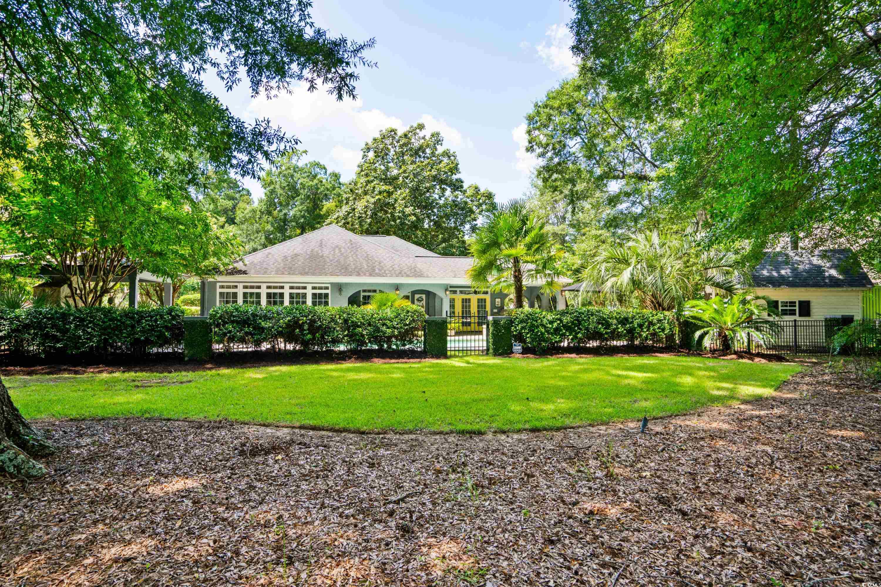 123 University Circle