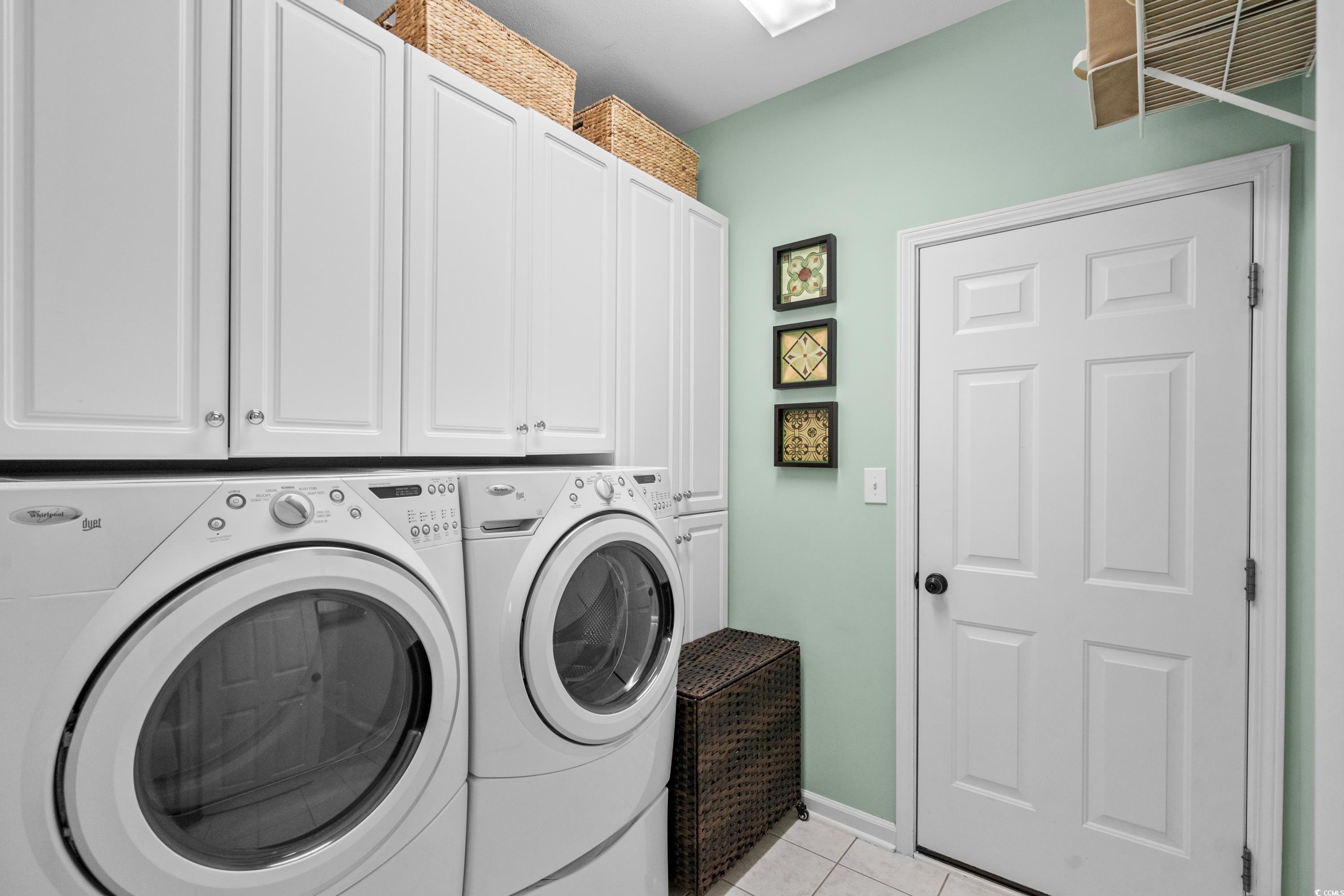 123 University Circle