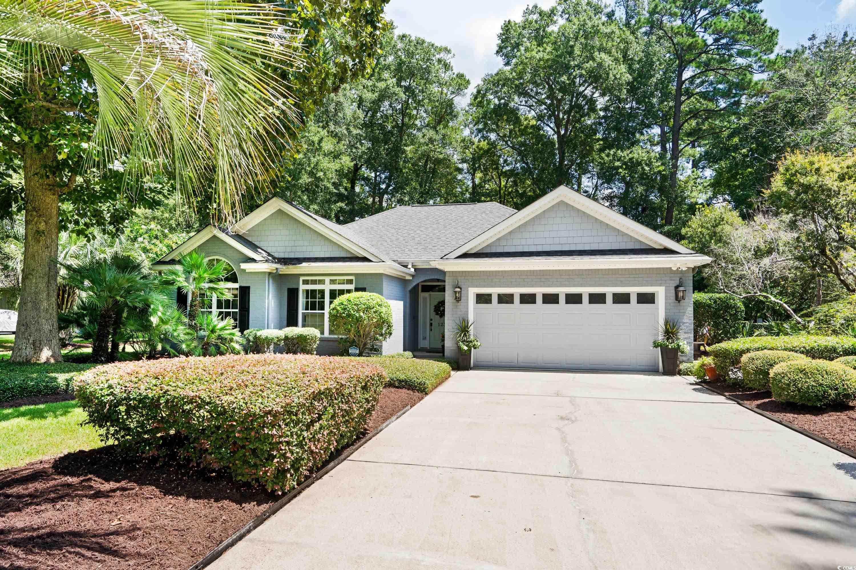 123 University Circle