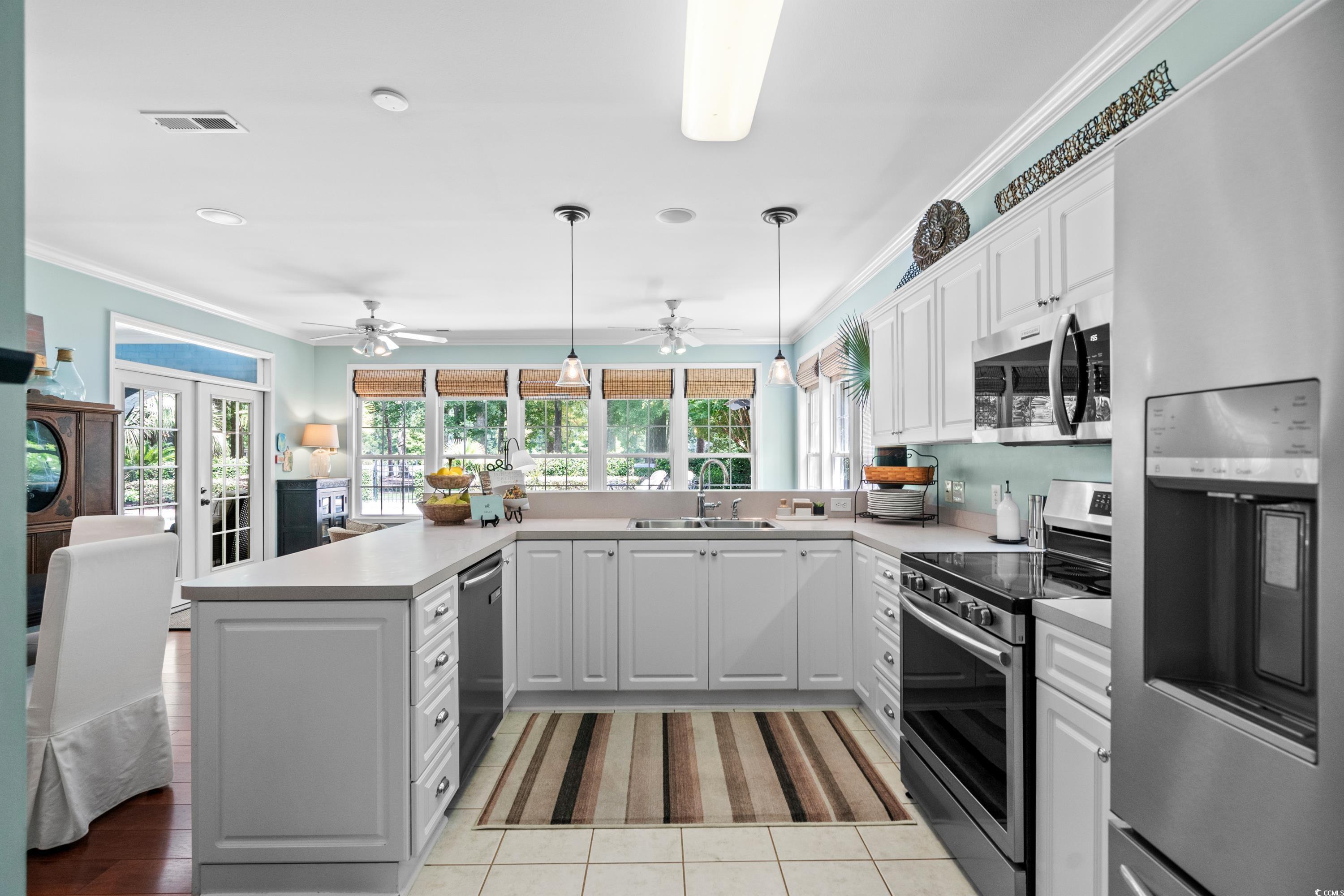 123 University Circle