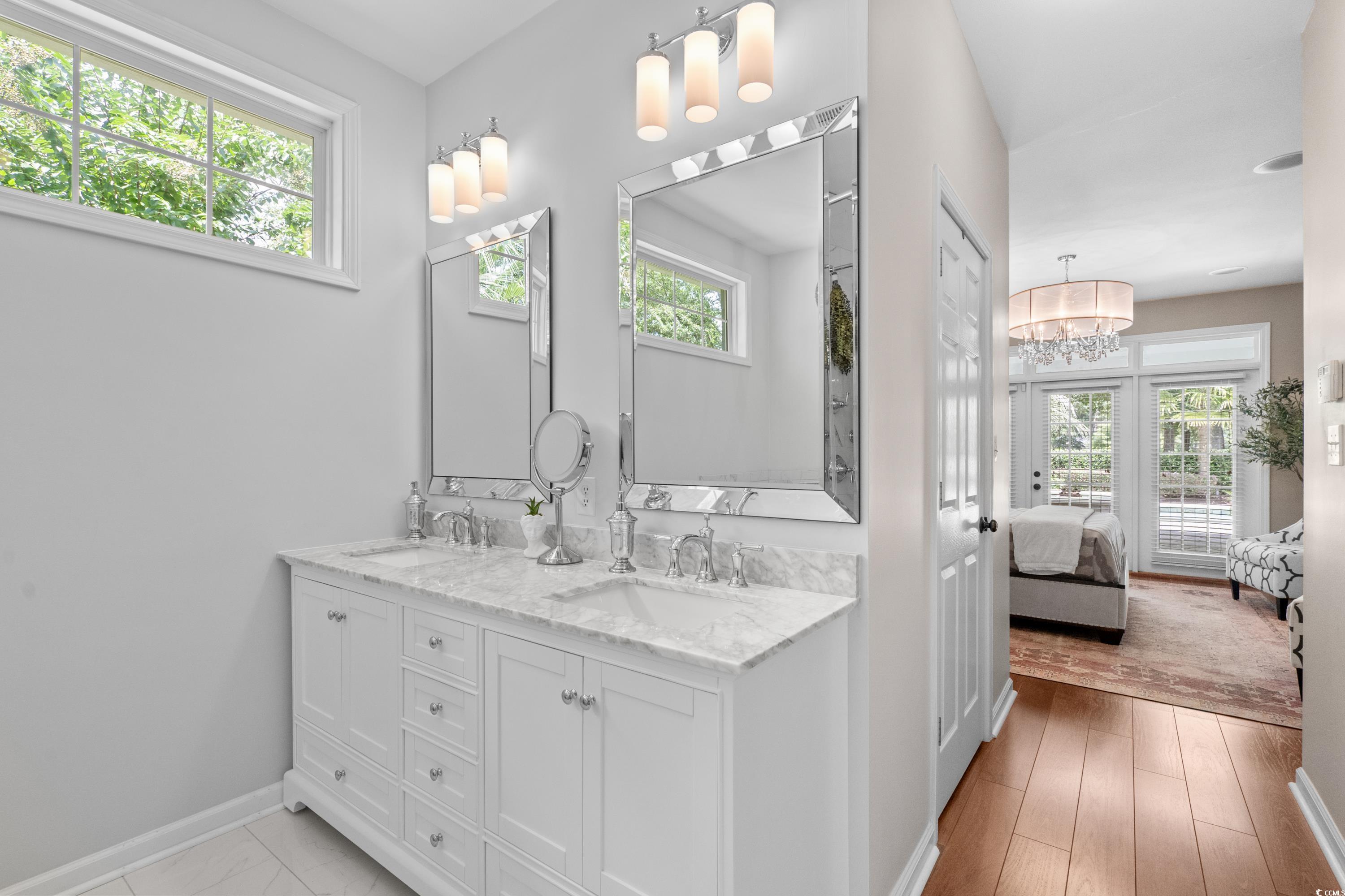 123 University Circle