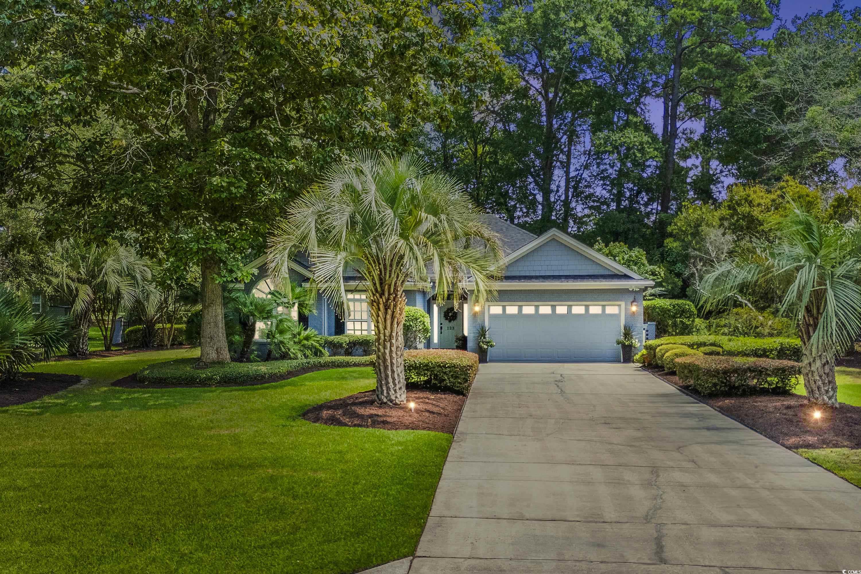 123 University Circle