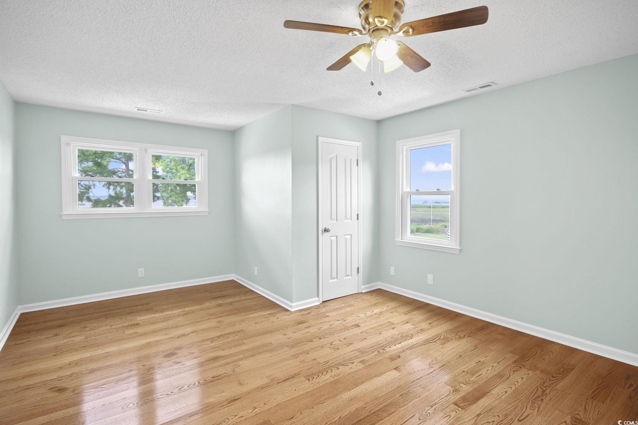 404 Sassanqua Dr.