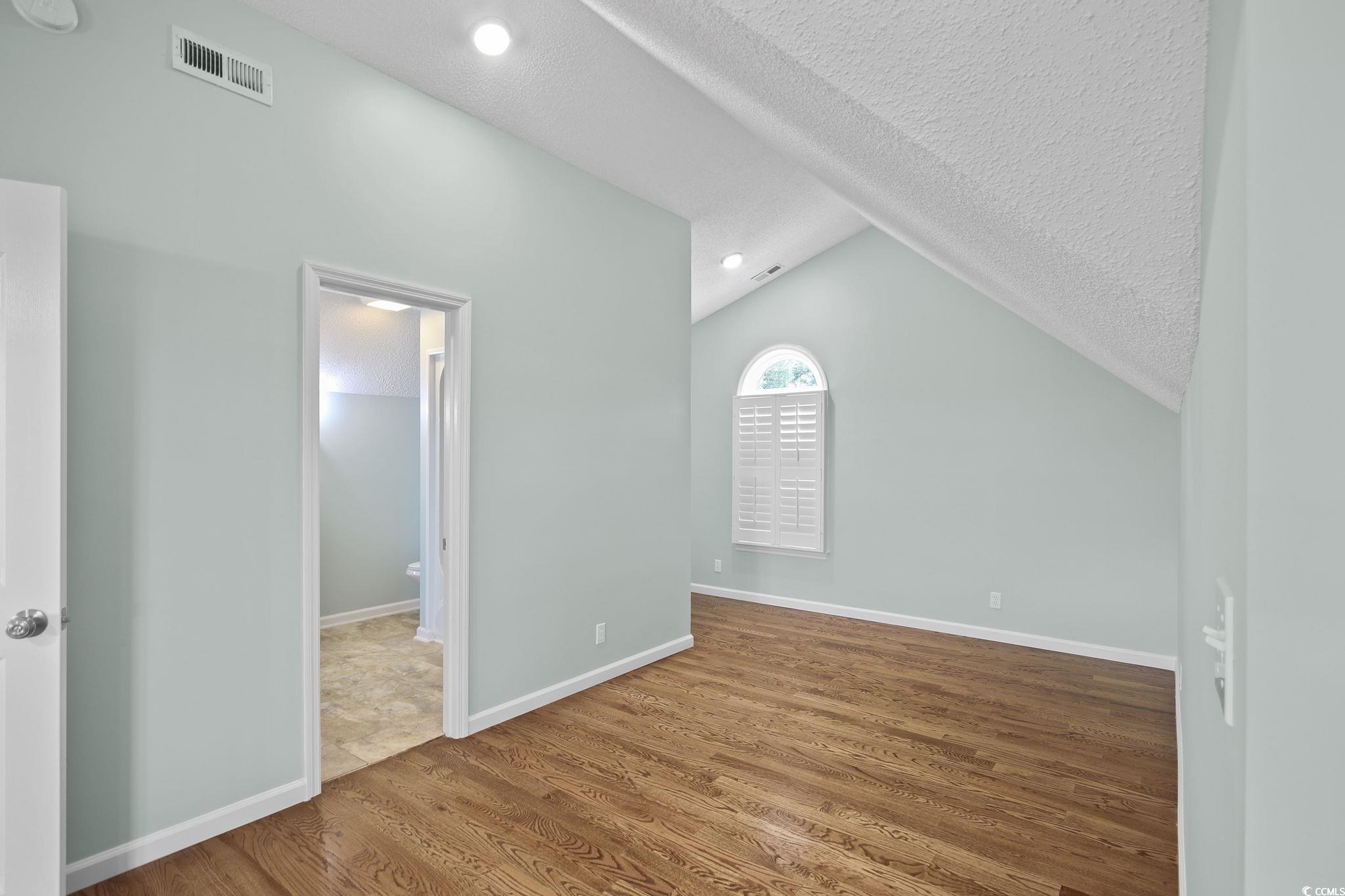 404 Sassanqua Dr.